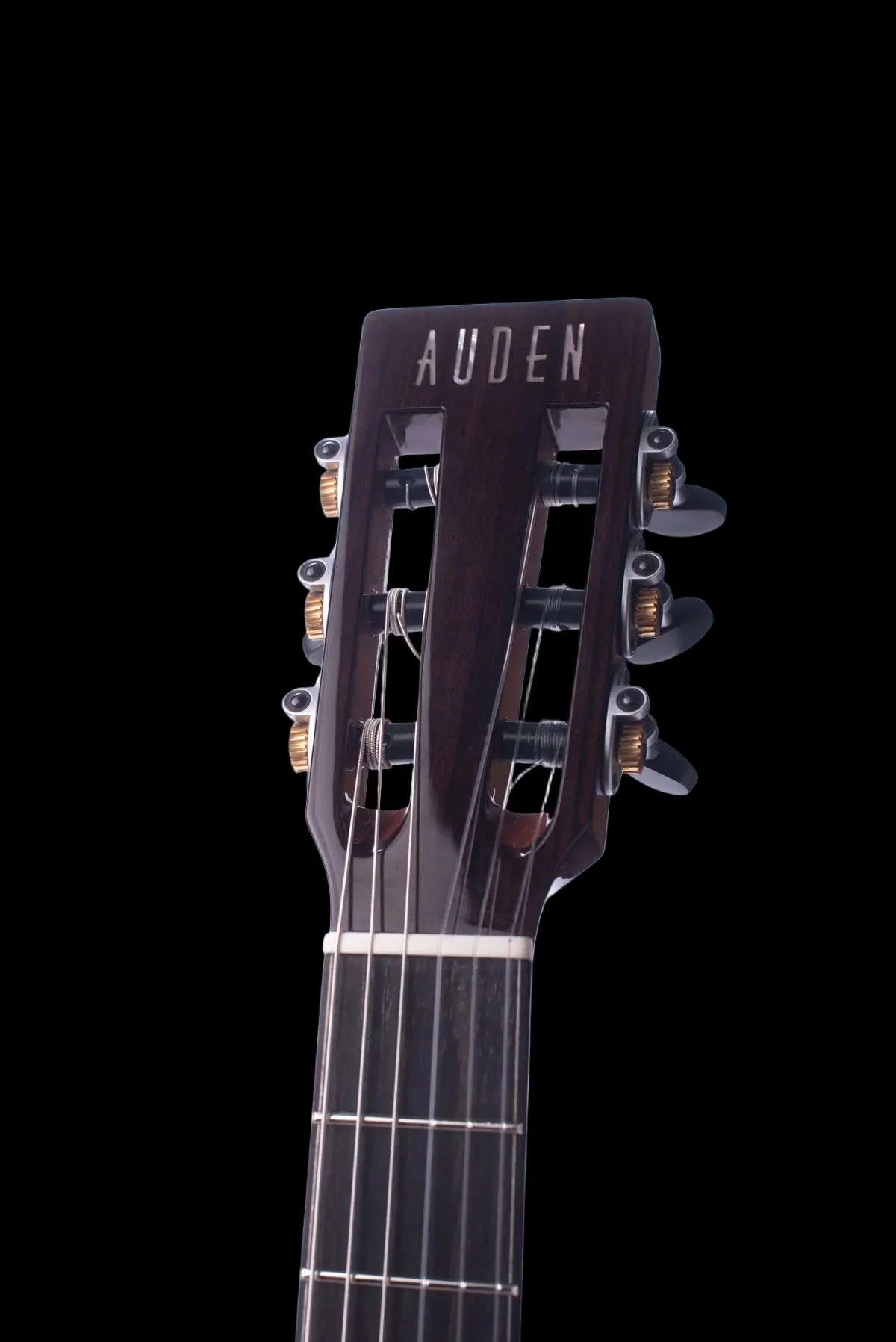 Auden Artist Rosewood - York Cedar Full Body - Image 4