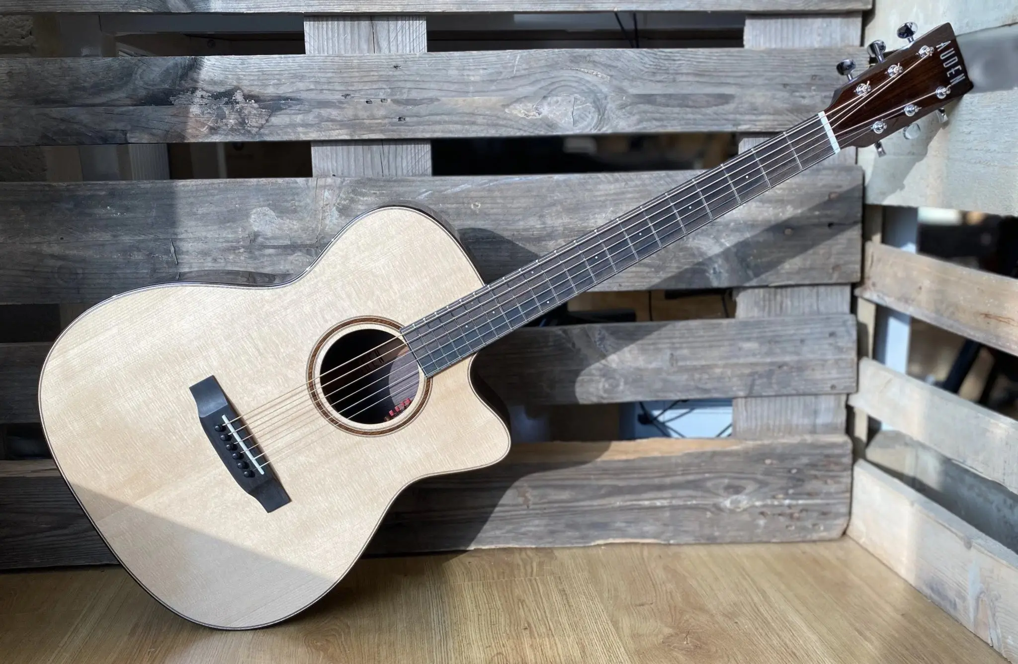 Auden Artist Rosewood Series - Bowman Spruce Cutaway - Image 13