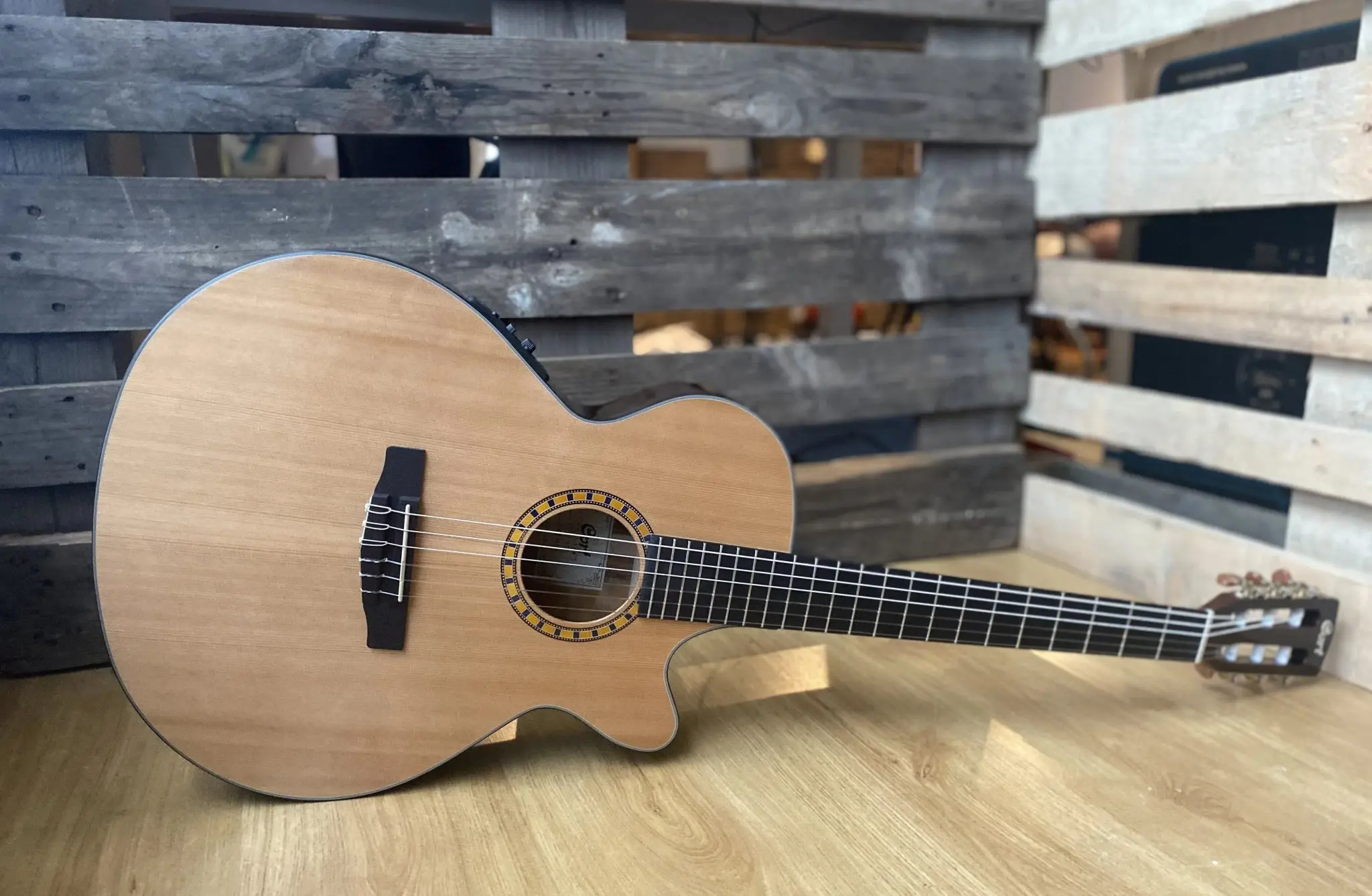 Cort CEC7, Slimline Electro Acoustic Nylon Guitar - Image 11