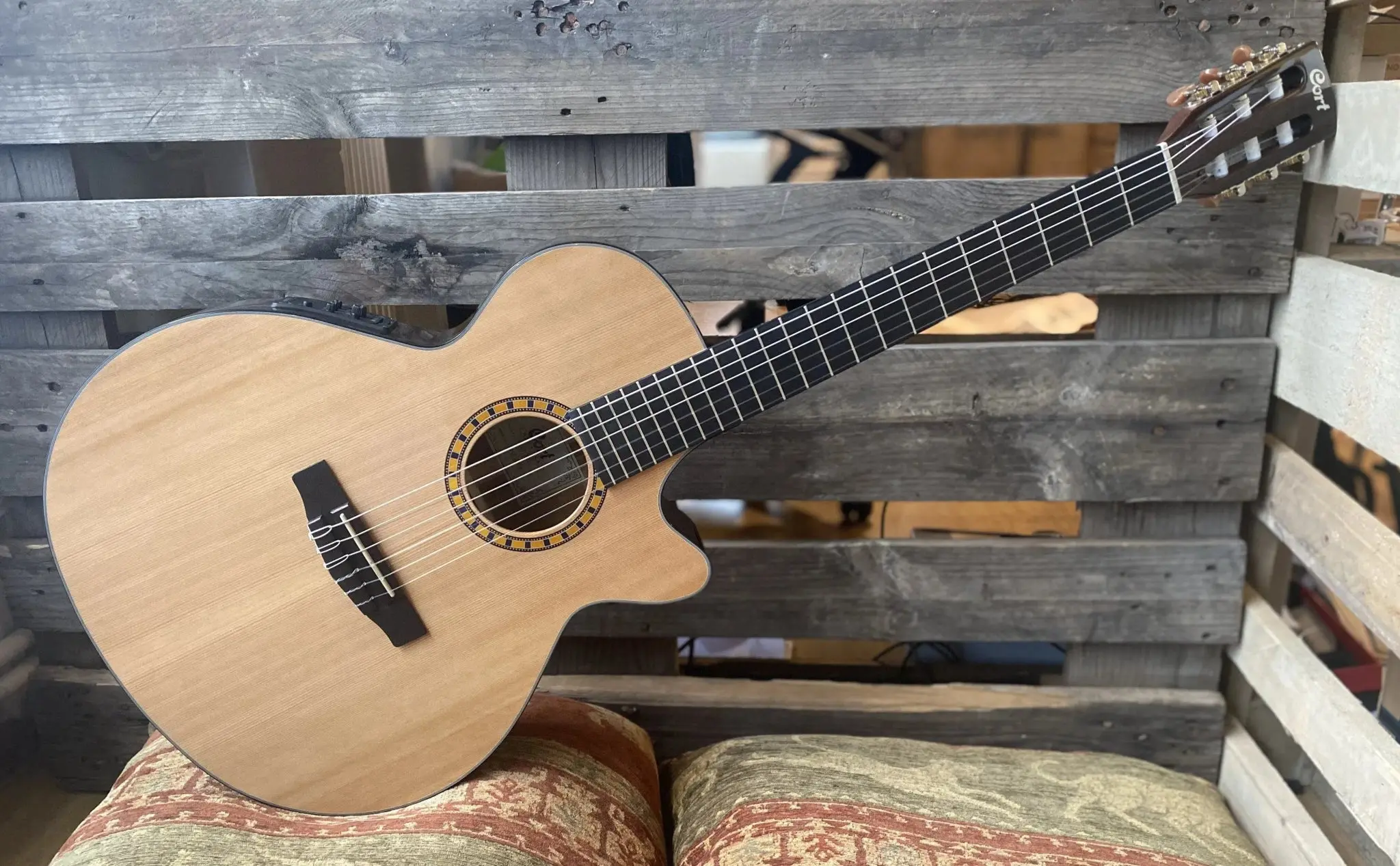 Cort CEC7, Slimline Electro Acoustic Nylon Guitar - Image 12