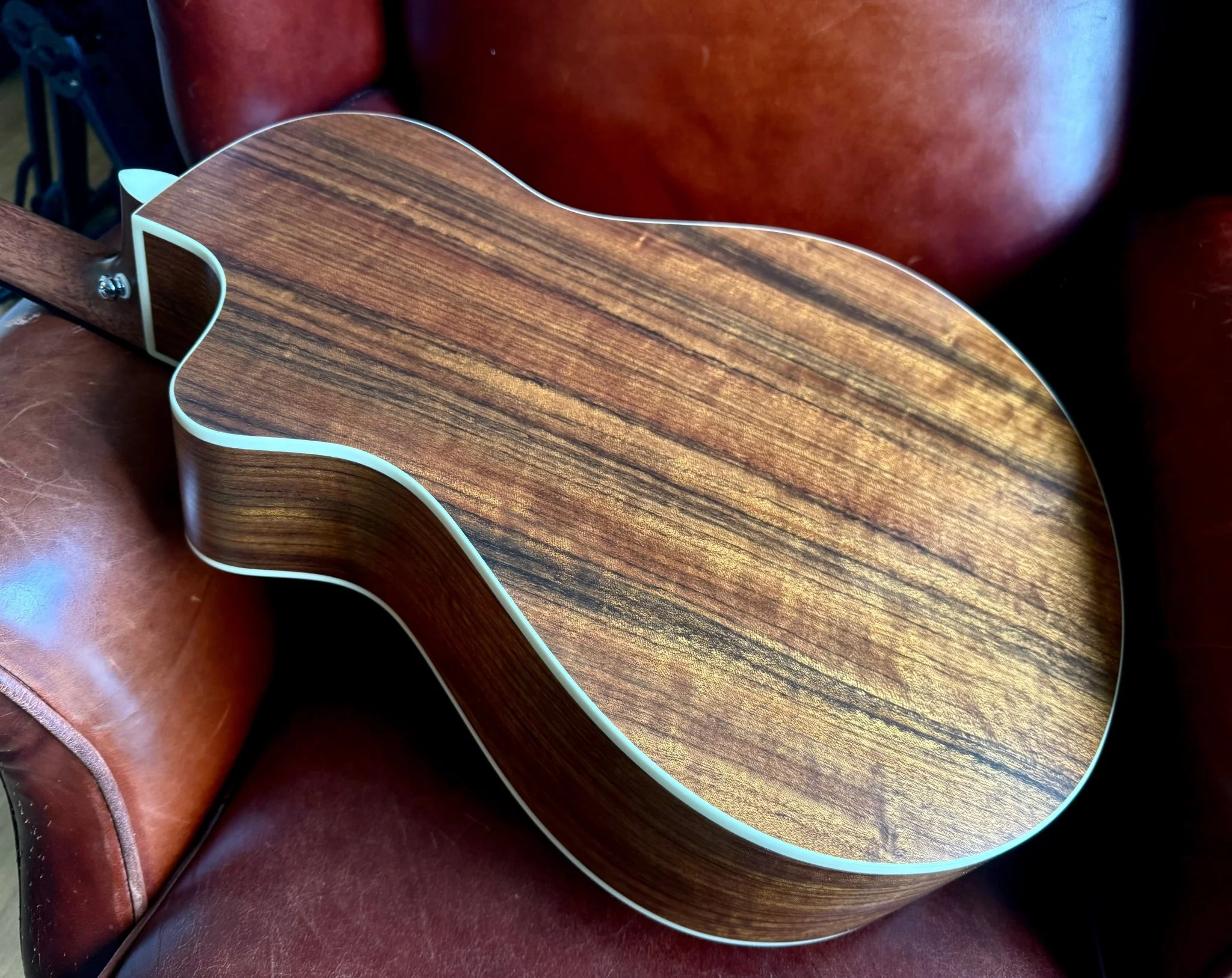 Cort Core-MC Ovangkol All Solid Wood Electro Acoustic Inc. £225 Custom Pro Setup & Support Package - Image 6