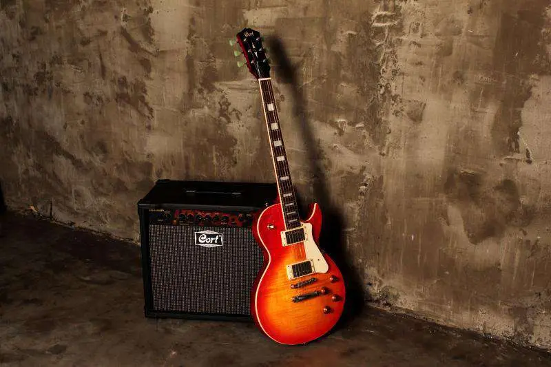 Cort CR250 Black Electric Guitar - Image 17