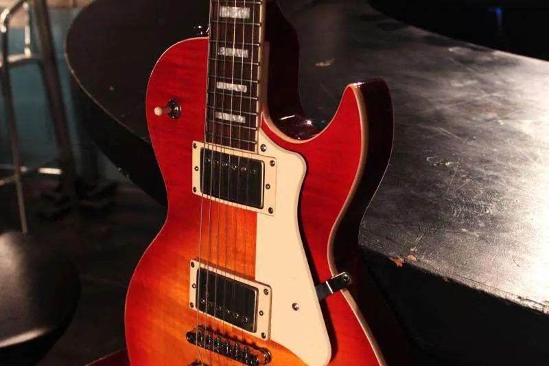 Cort CR250 Black Electric Guitar - Image 19