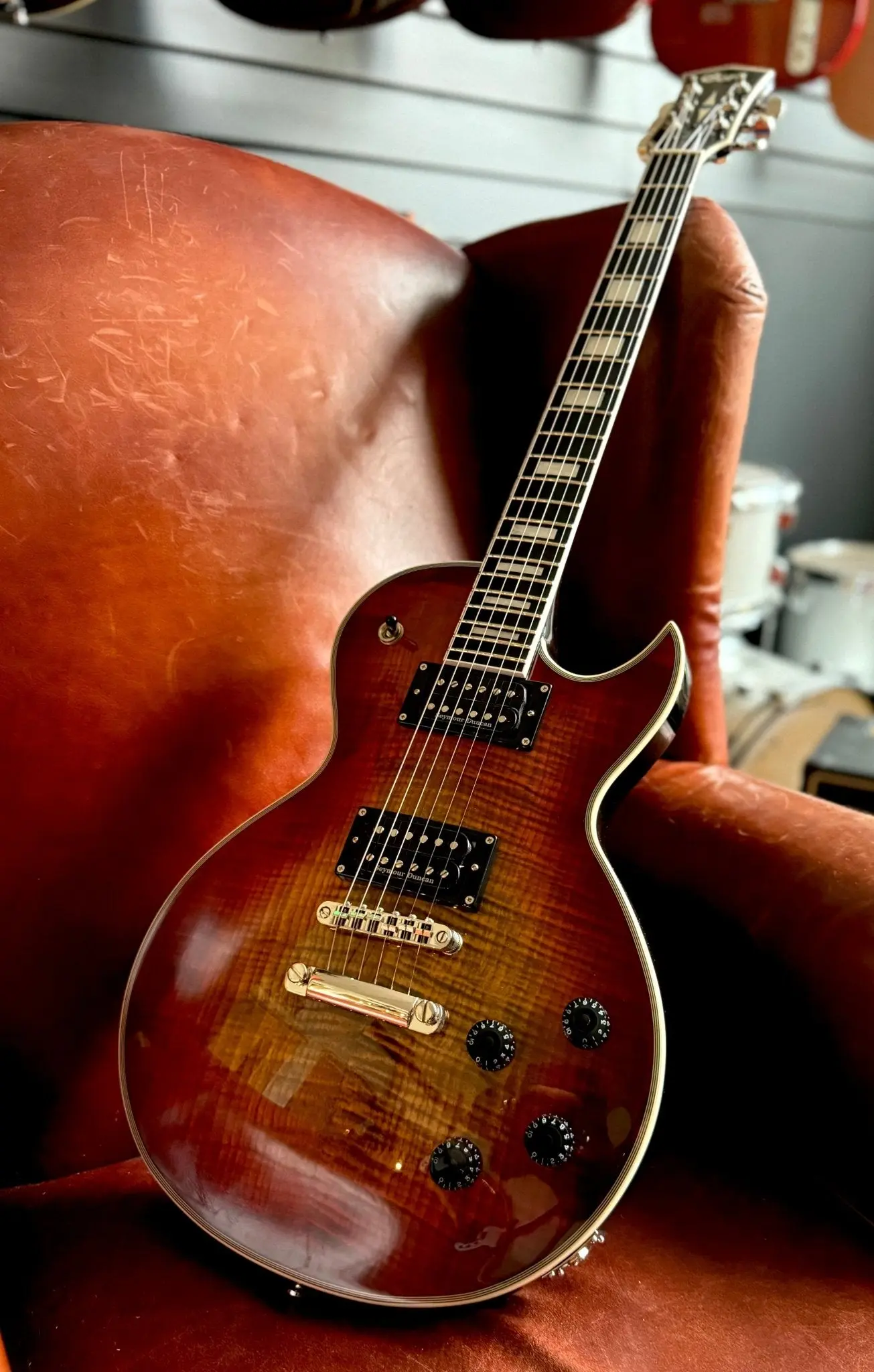 Cort CR300 Deluxe Flaming Burst Electric Guitar - Image 10