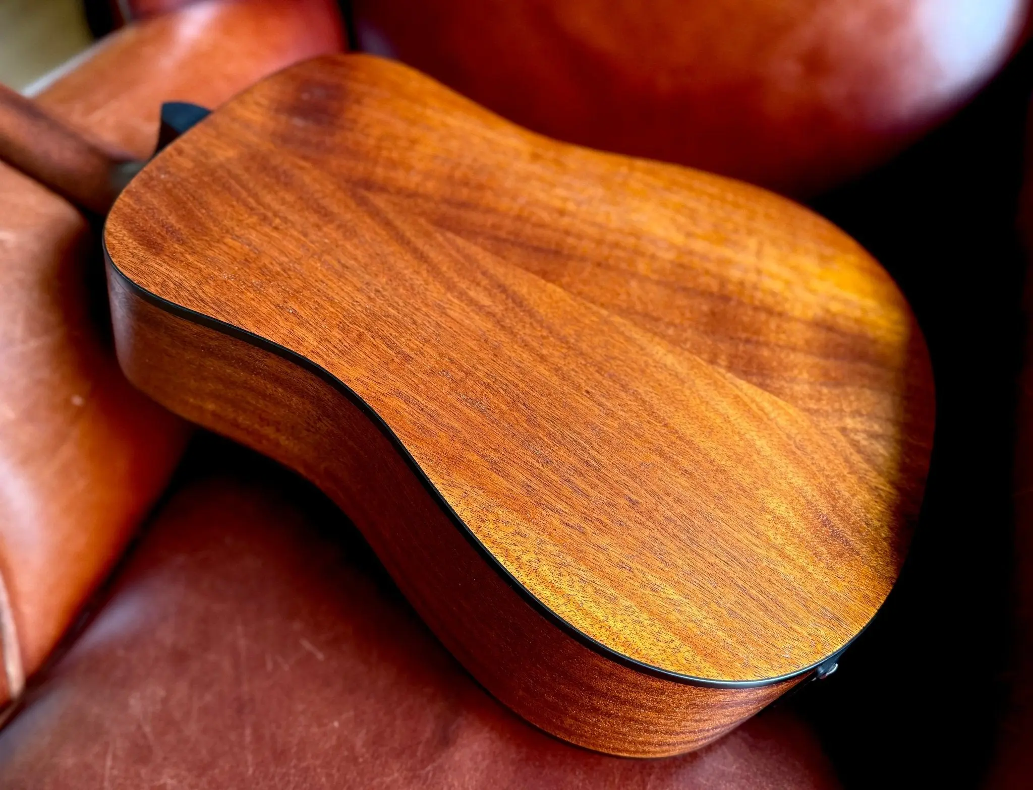 Cort EARTH-HV-GO-OP Earth Go Open Pore Smart Acoustic Guitar w'Hyvibe & Solid Spruce Top w' £225 Custom Pro Setup Package Included - Image 15