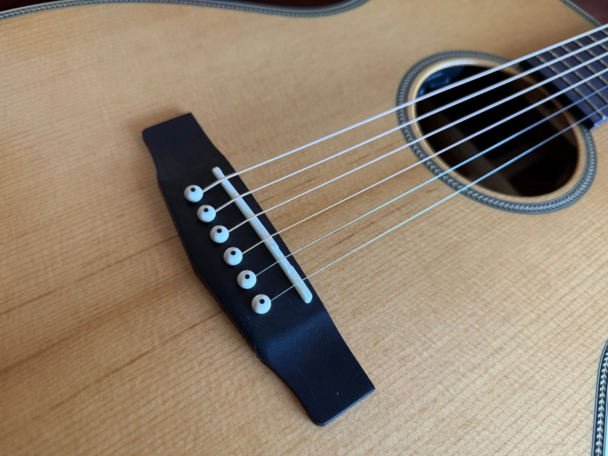 Cort ESSENCE-OC4 NSG Electro Acoustic Guitar - Image 14