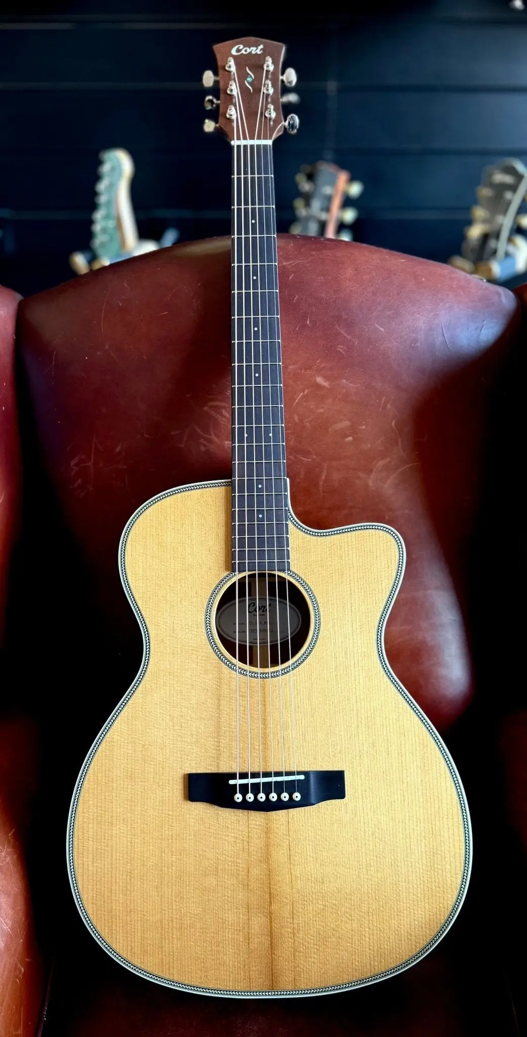 Cort ESSENCE-OC4 NSG Electro Acoustic Guitar - Image 15