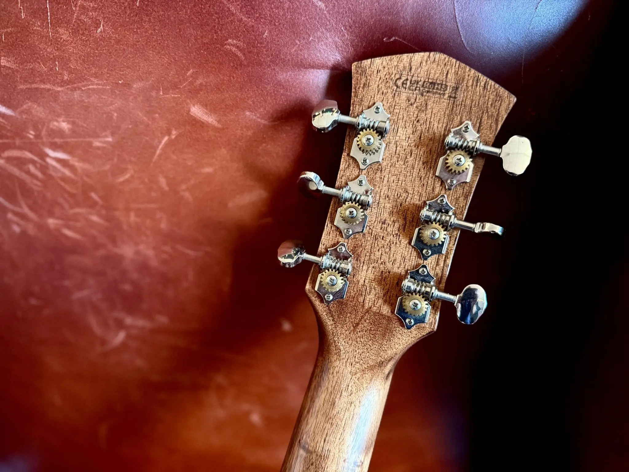 Cort ESSENCE-OC4 NSG Electro Acoustic Guitar - Image 8