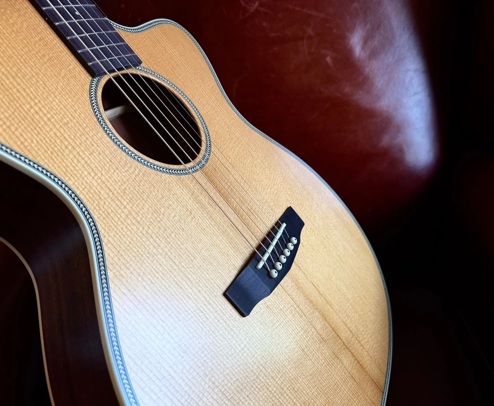 Cort ESSENCE-OC4 NSG Electro Acoustic Guitar - Image 9