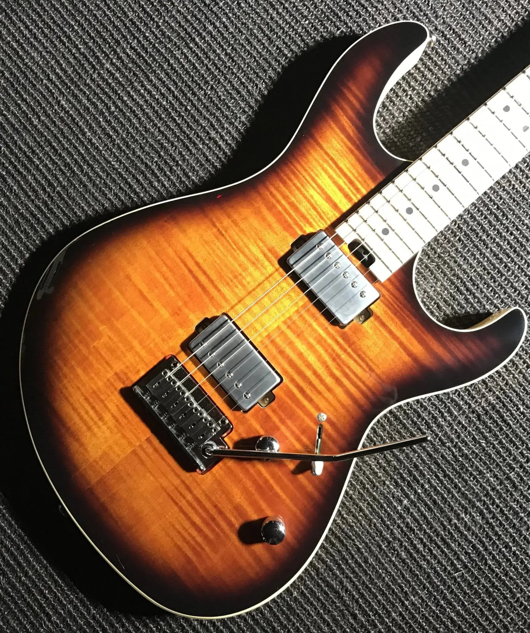 Cort G290 FAT II Antique Violin Burst Electric Guitar - Image 8