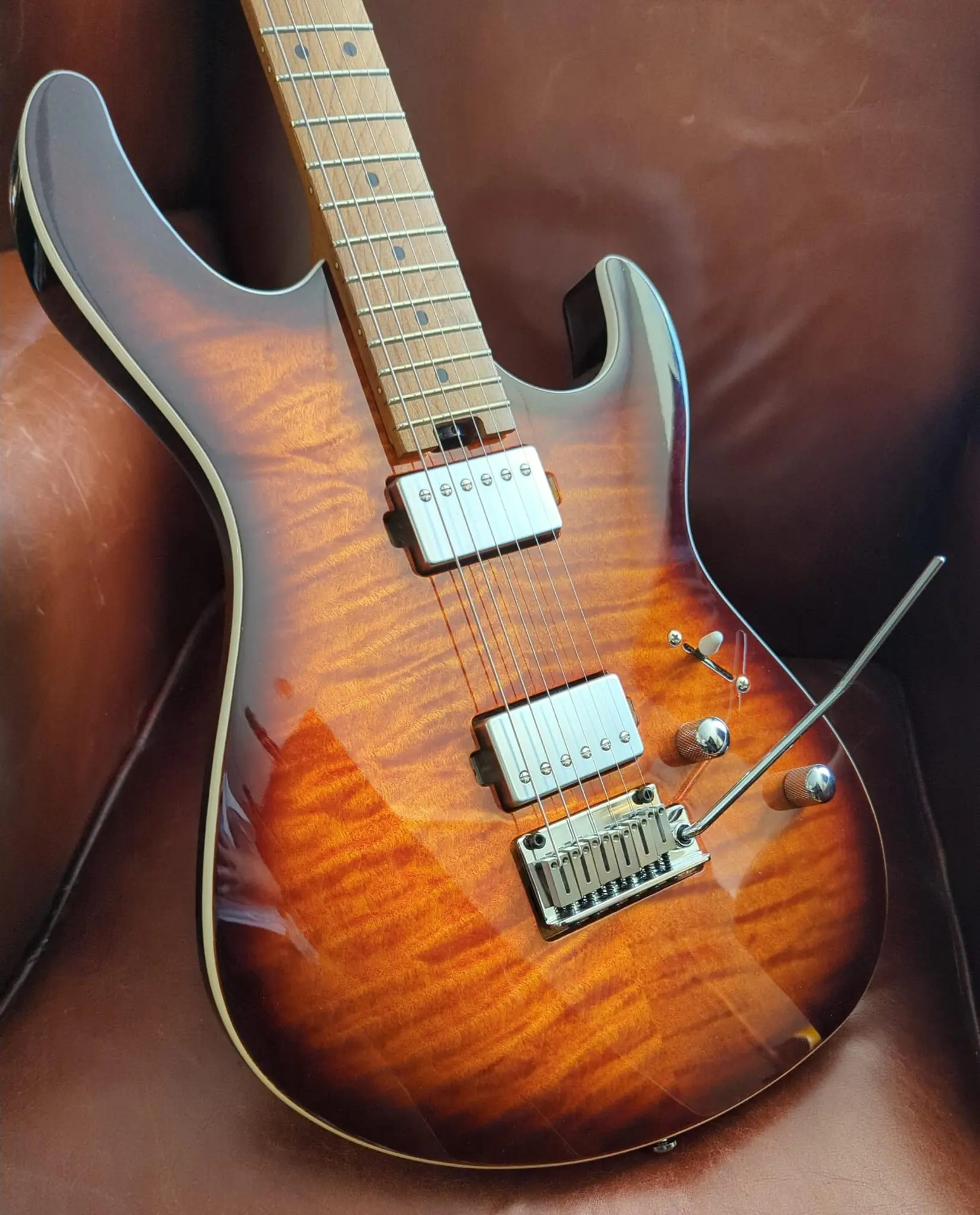 Cort G290 FAT II - Antique Violin Burst (used) - Image 3