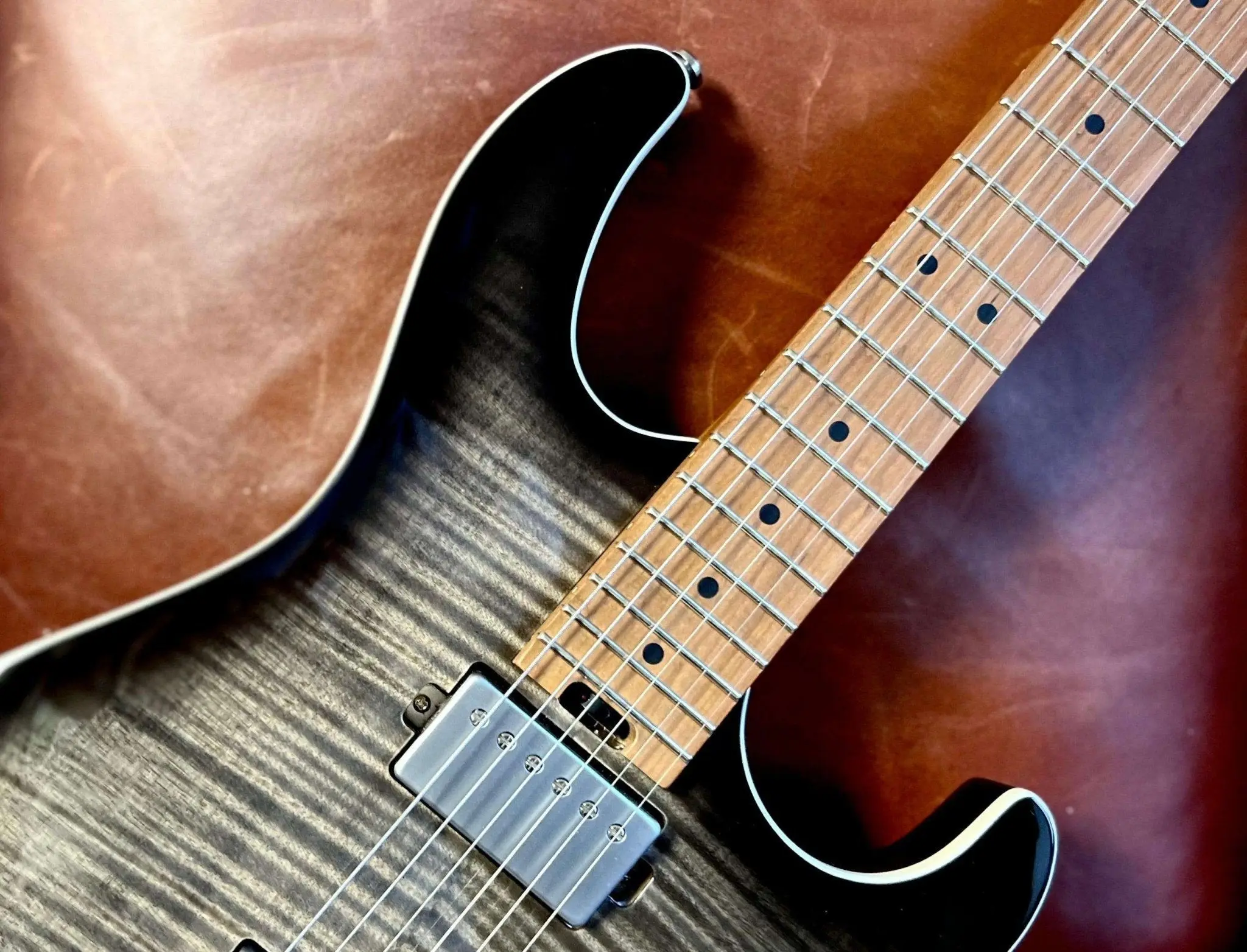 Cort G290 FAT II Trans Black Burst Electric Guitar - Image 10