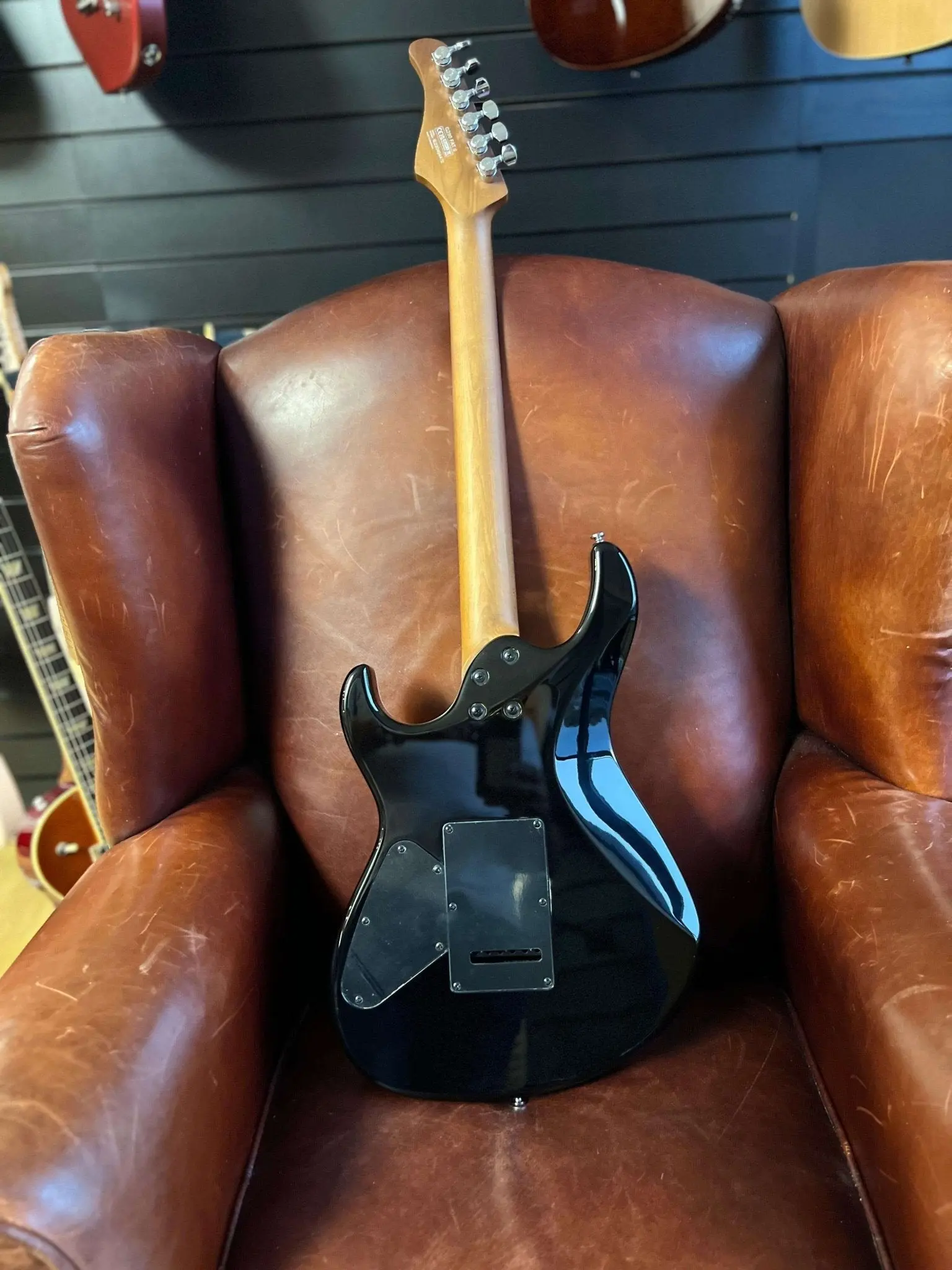 Cort G290 FAT II Trans Black Burst Electric Guitar - Image 15