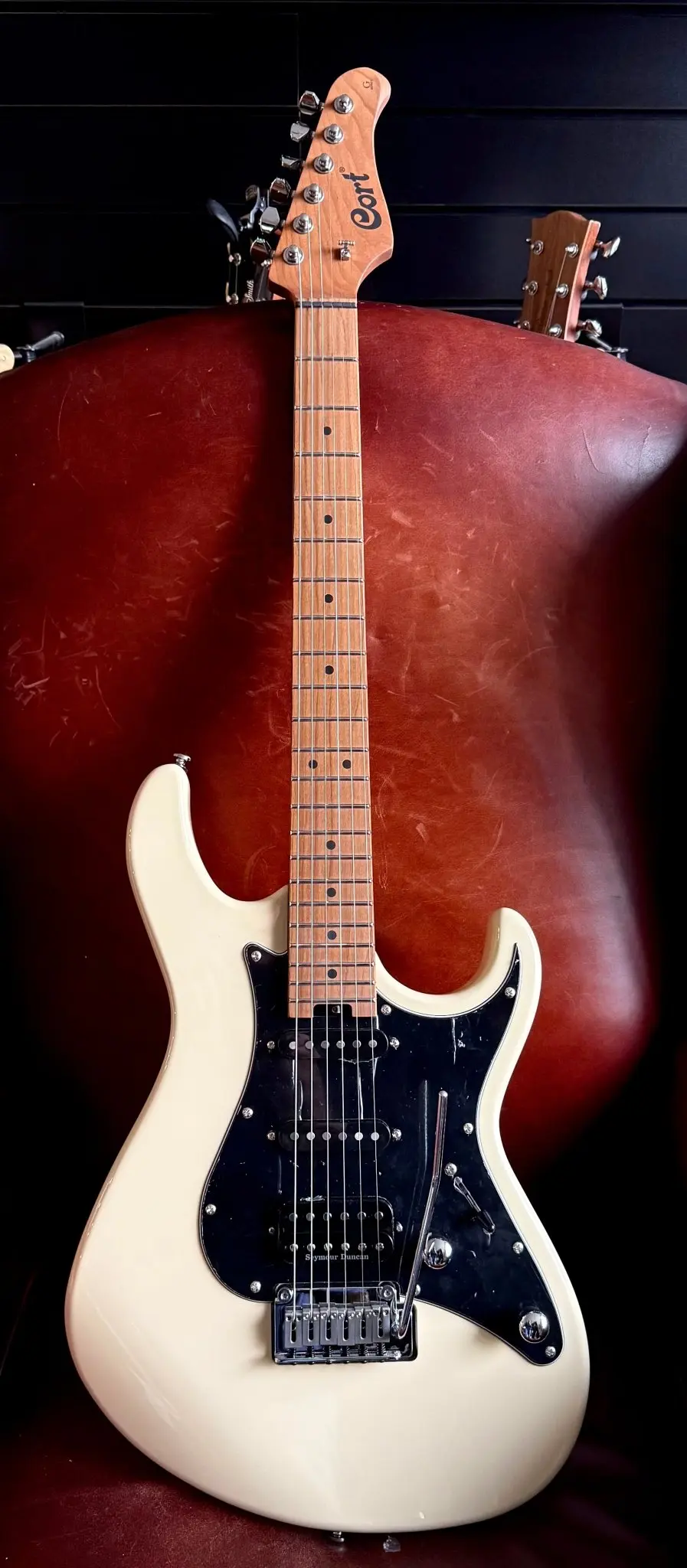 Cort G290 Modern Military Beige Electric Guitar - Image 5