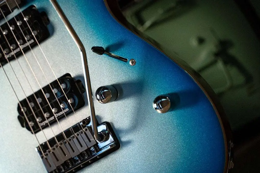 Cort G300 Glam Polar Ice Metallic Blue Electric Guitar - Image 10