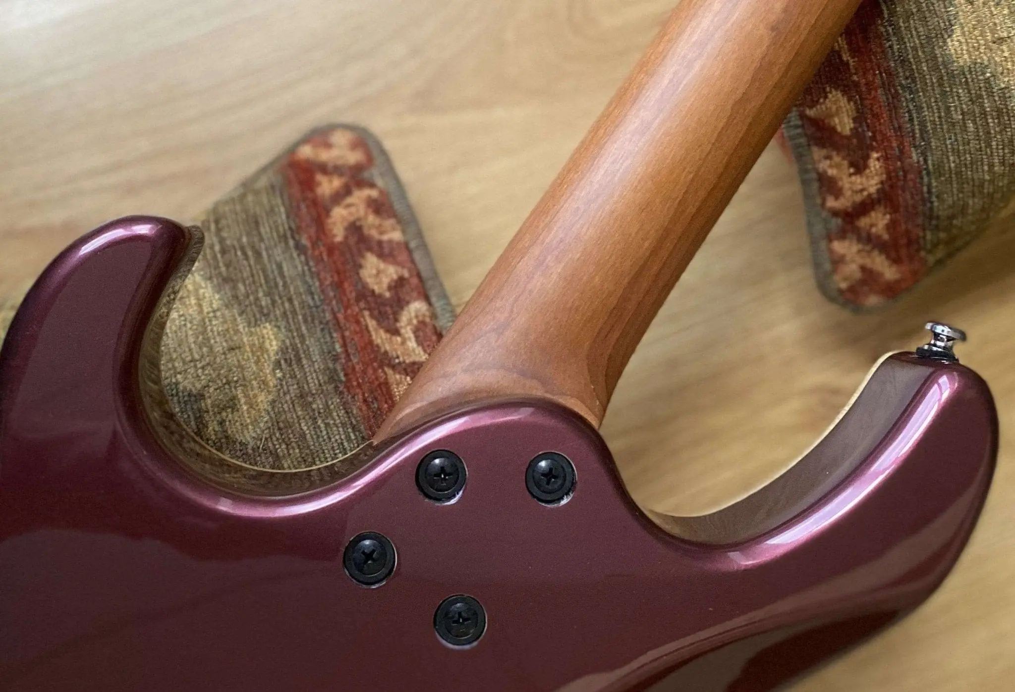 Cort G300 Pro Vivid Burgundy Electric Guitar - Image 12