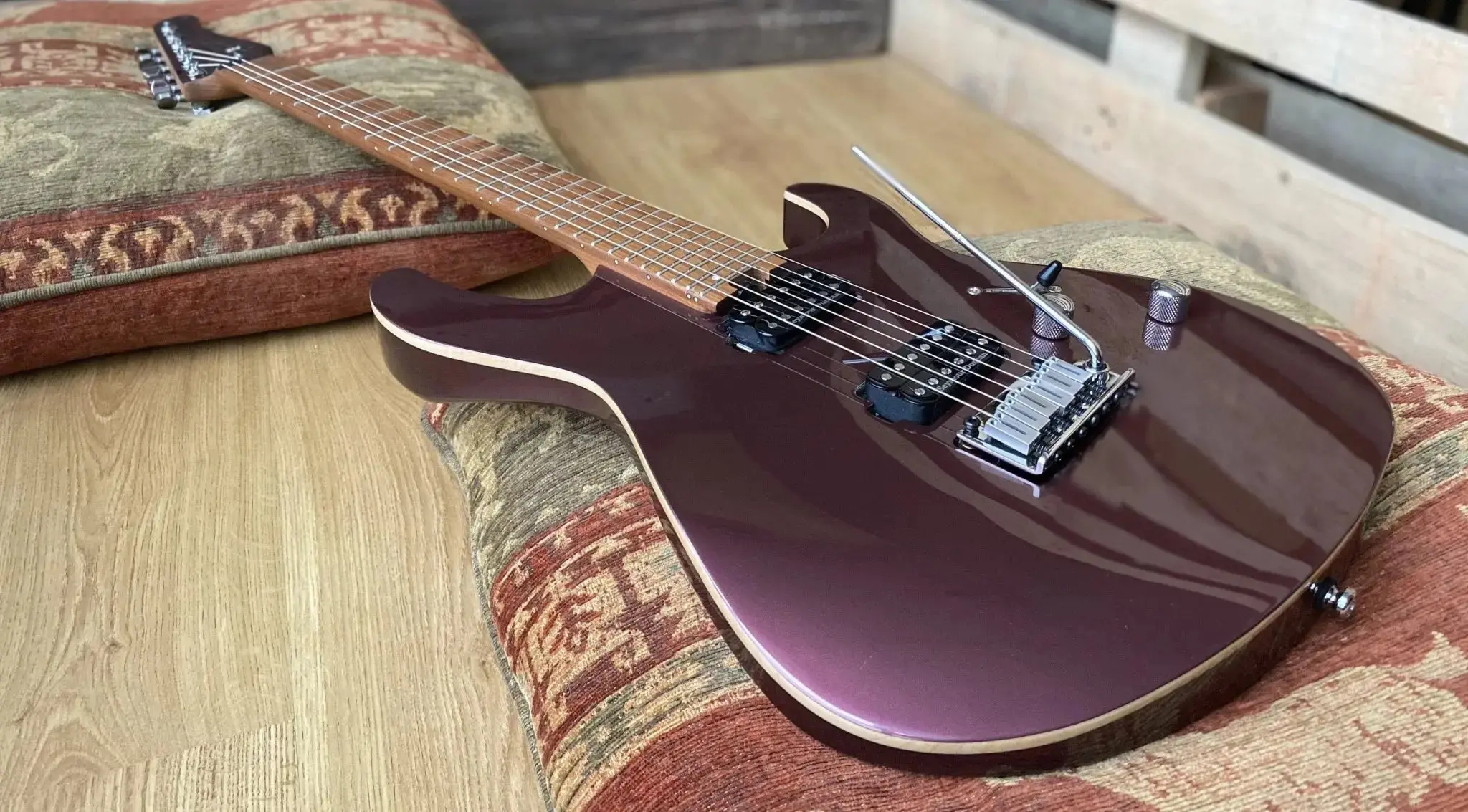 Cort G300 Pro Vivid Burgundy Electric Guitar - Image 8
