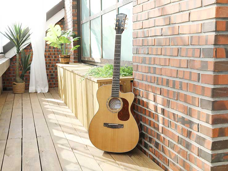 Cort Gold OC6 w/case Natural Electro Acoustic Guitar - Image 21