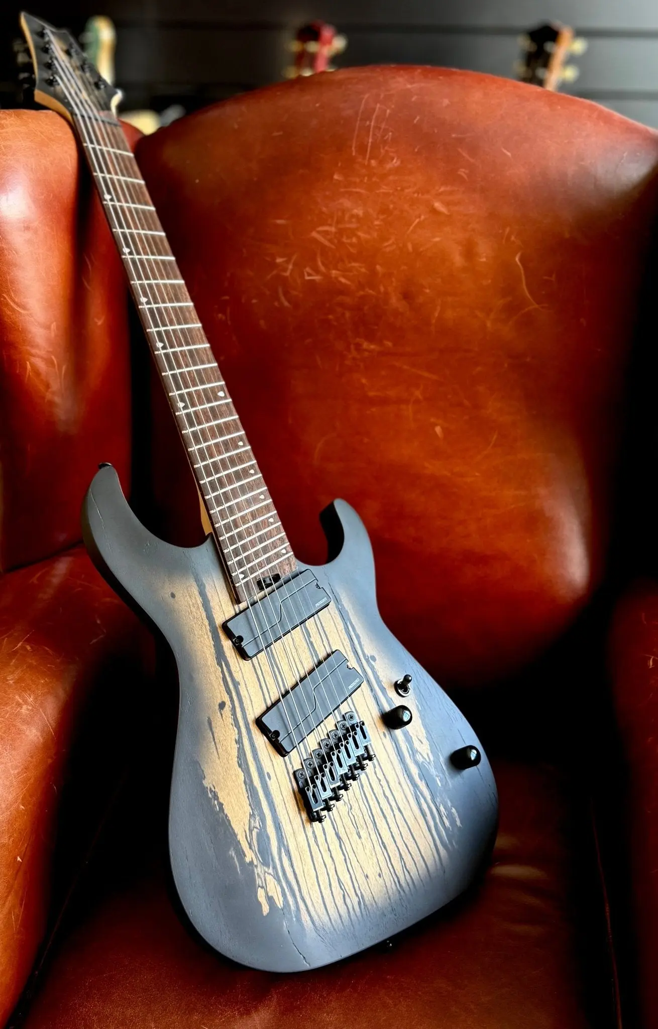 Cort KX507MS Pale Moon, Natural Black Burst Electric Guitar - Image 26