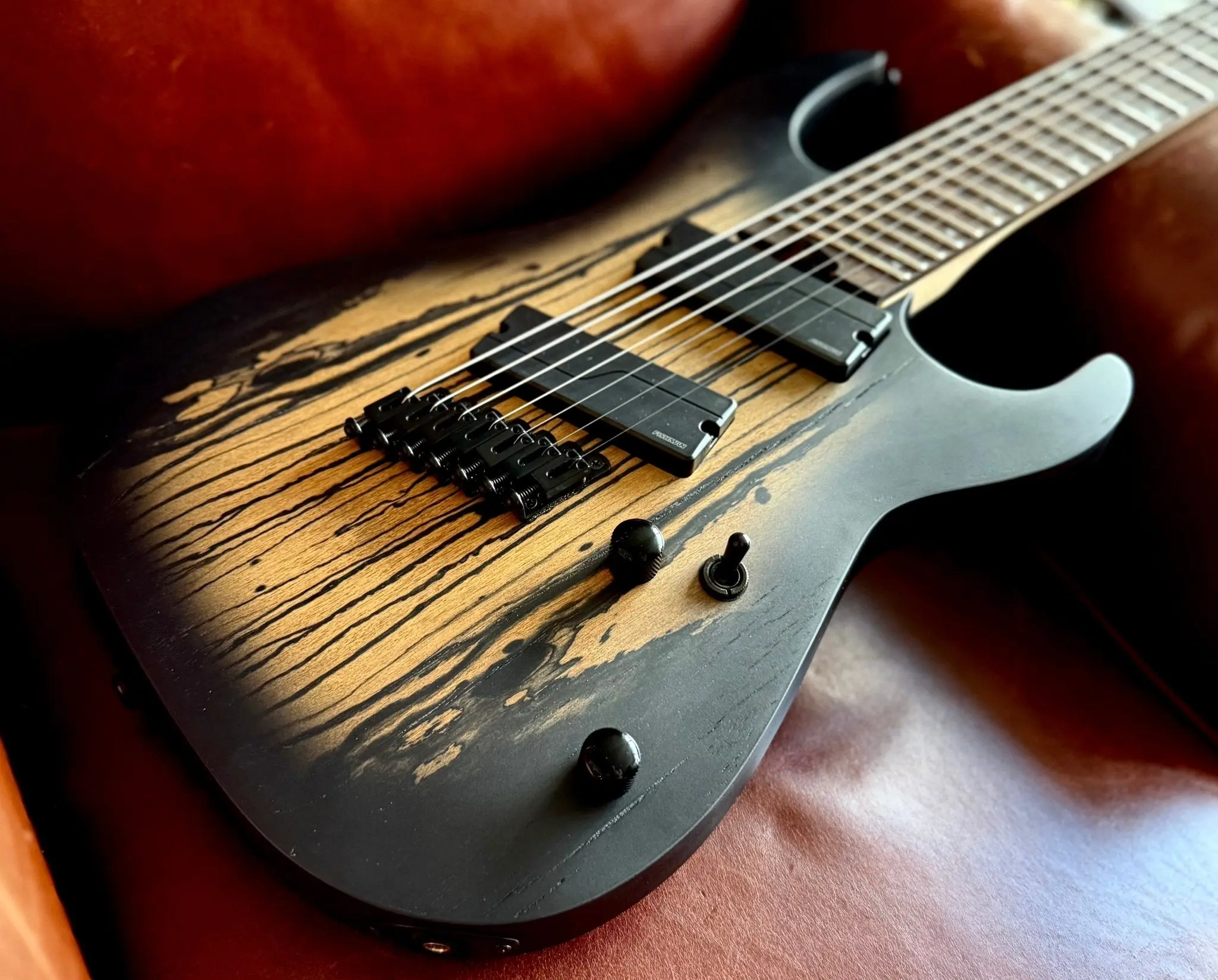 Cort KX507MS Pale Moon, Natural Black Burst Electric Guitar - Image 32