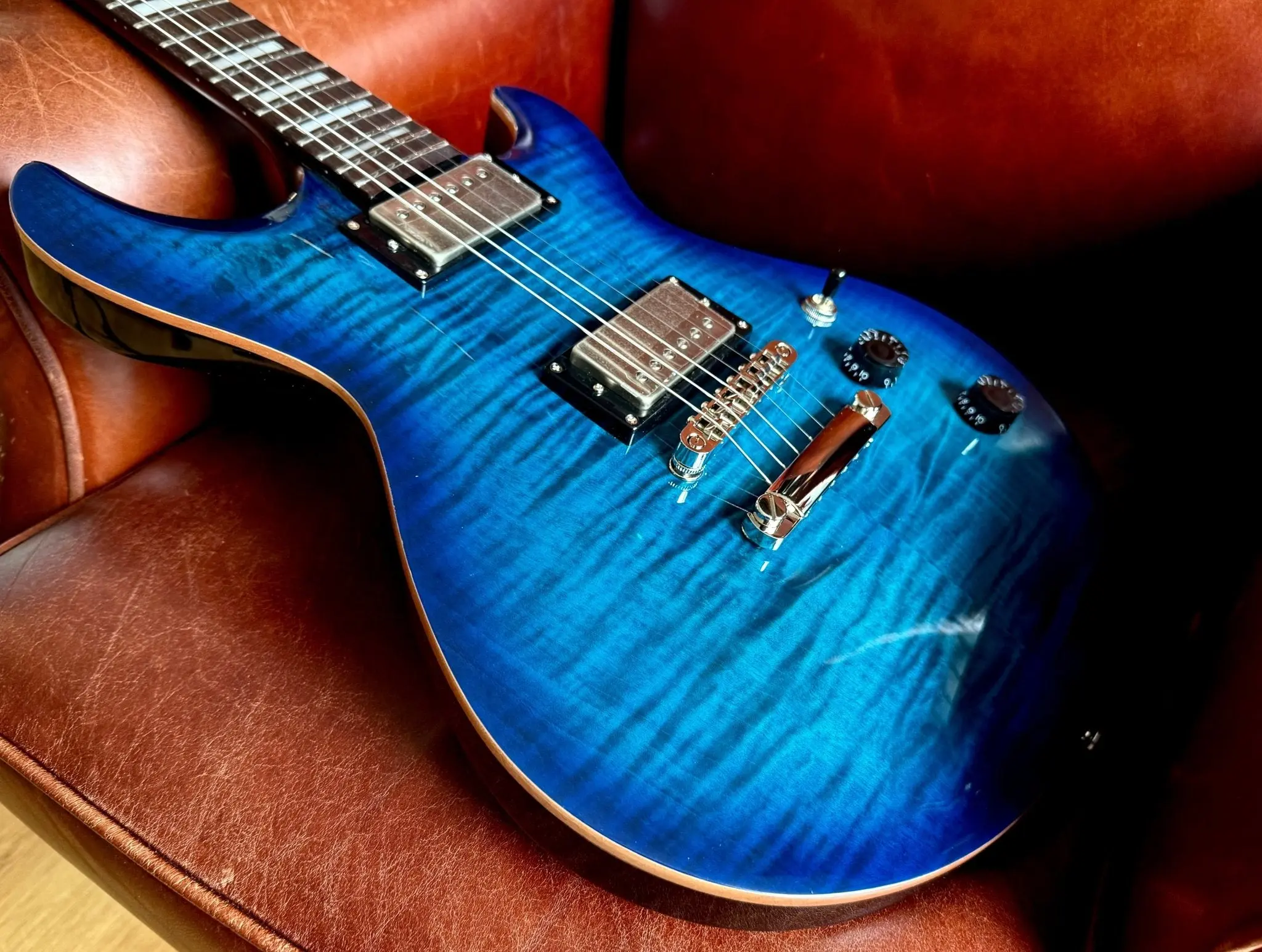 Cort M600BB Blue Burst.  Awesome Set Neck Electric Guitar For PRS Lovers. Top Recommendation. - Image 5