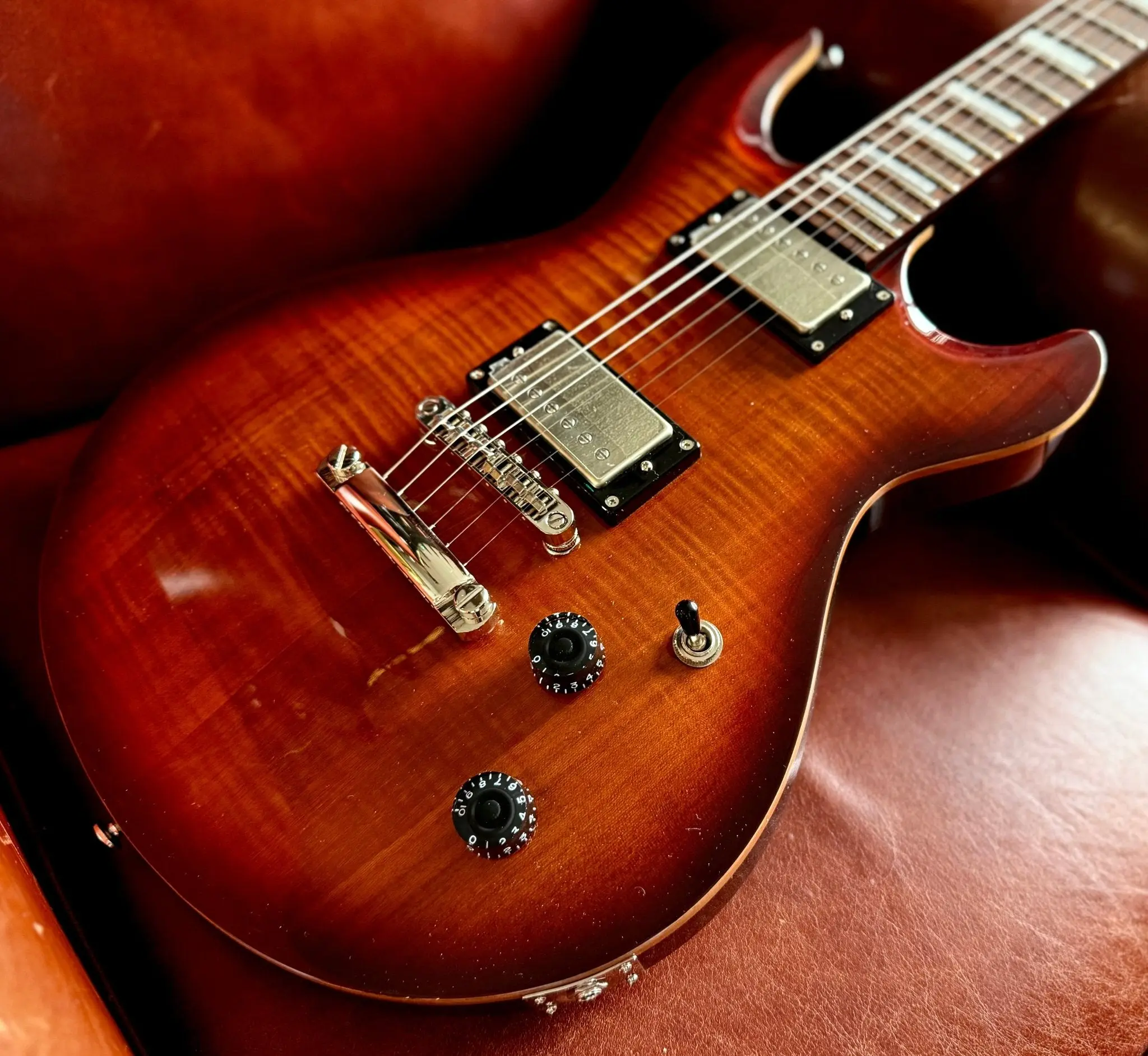 Cort M600TSB Tobacco Sunburst.  Awesome Set Neck Electric Guitar For PRS Lovers. Top Recommendation - Image 2