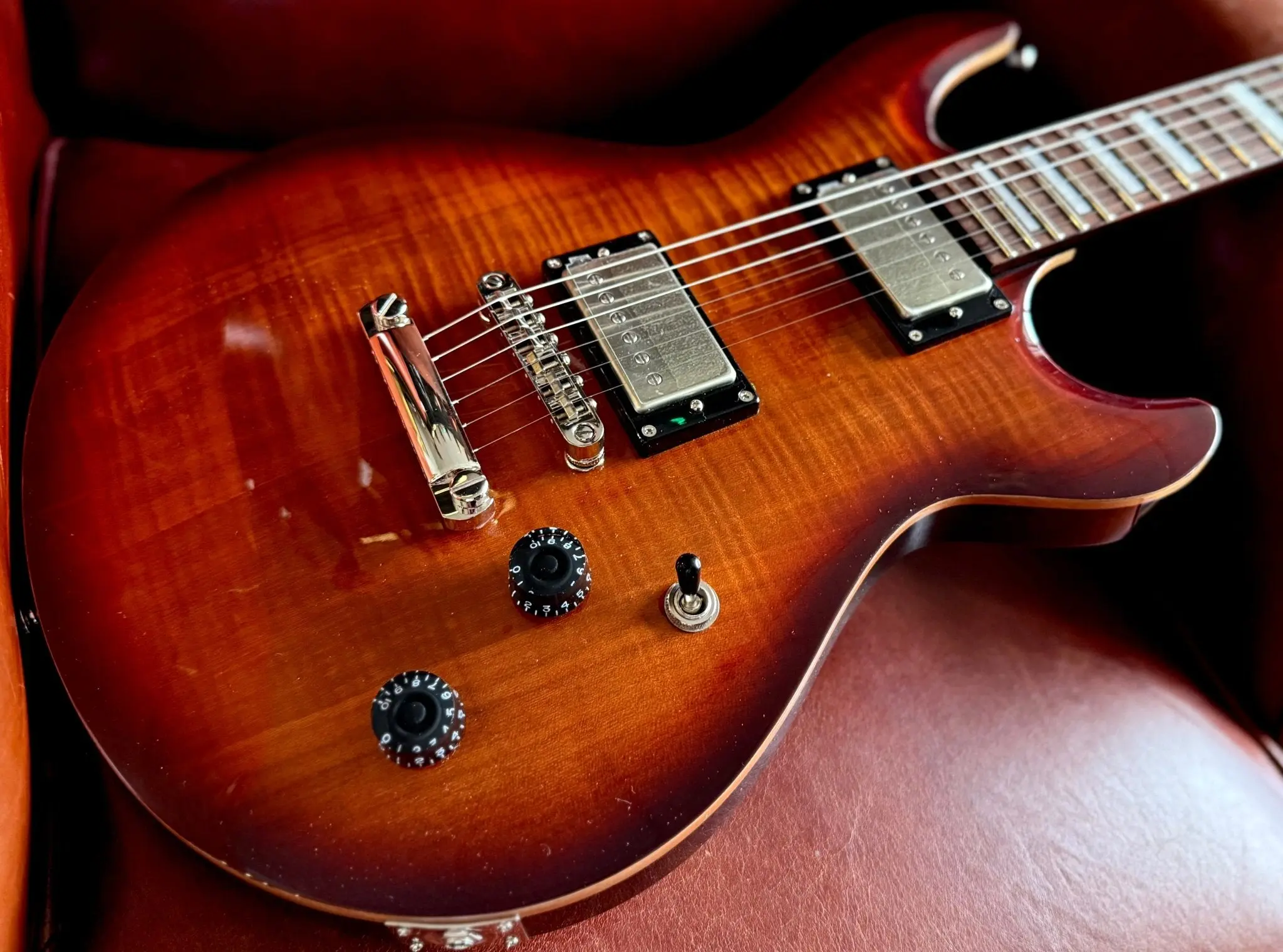 Cort M600TSB Tobacco Sunburst.  Awesome Set Neck Electric Guitar For PRS Lovers. Top Recommendation - Image 4