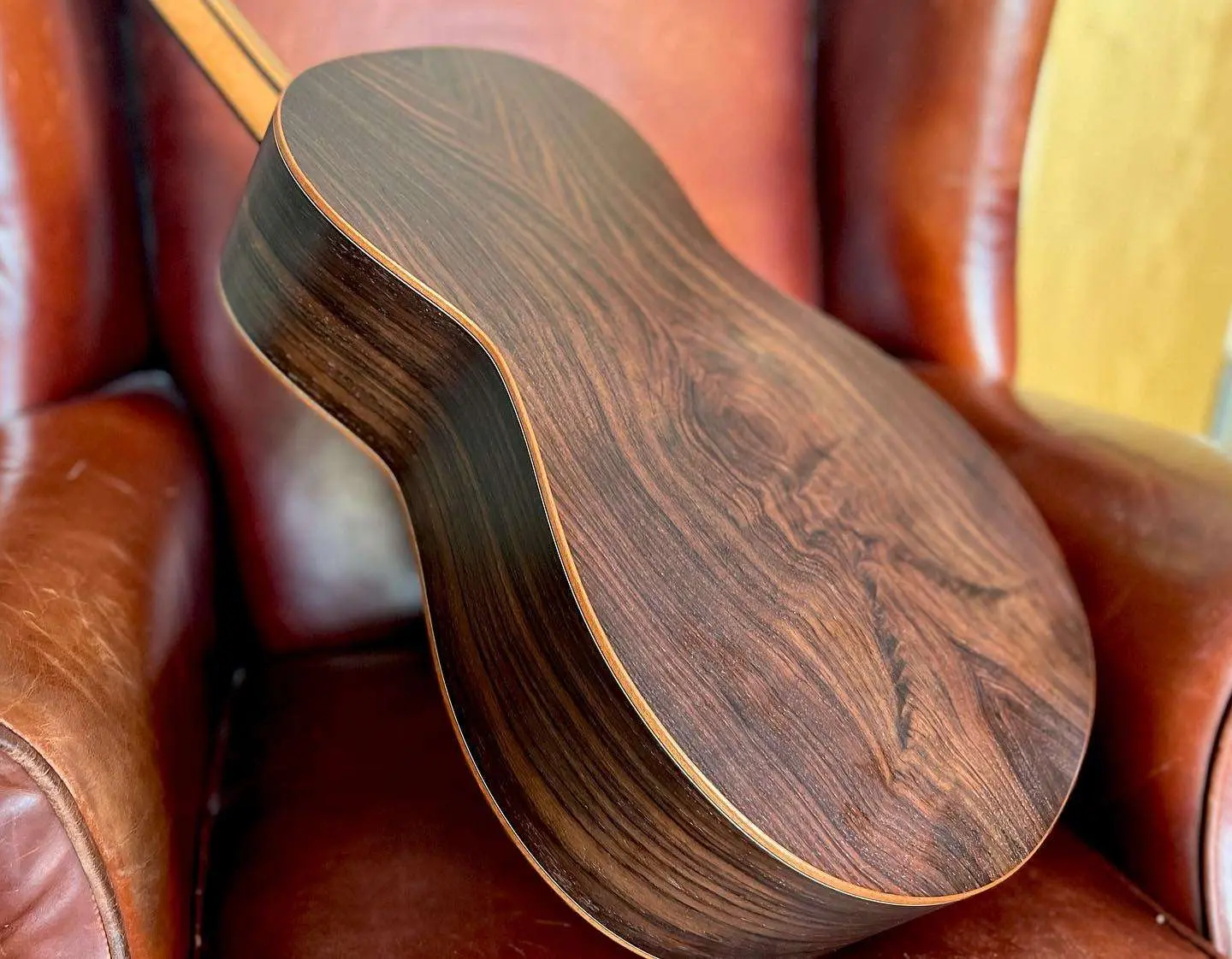 Dowina Rosewood OMG AURA Masters .  OM Body Acoustic Guitar - Image 12