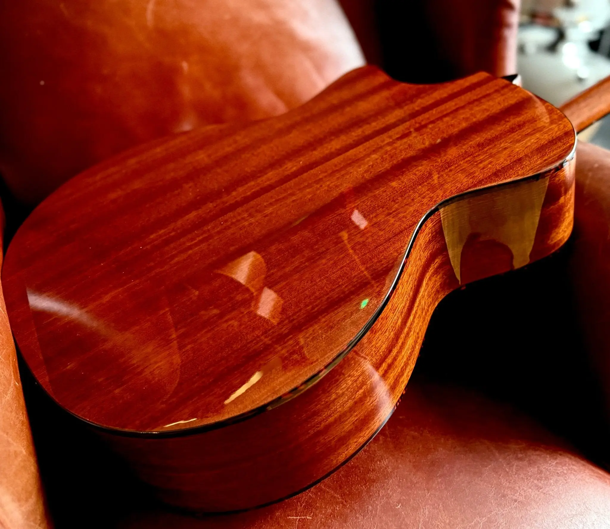Eastman AC122-1CE-DLX  (Price inc. £225 Custom Pro Setup Package) - Image 12