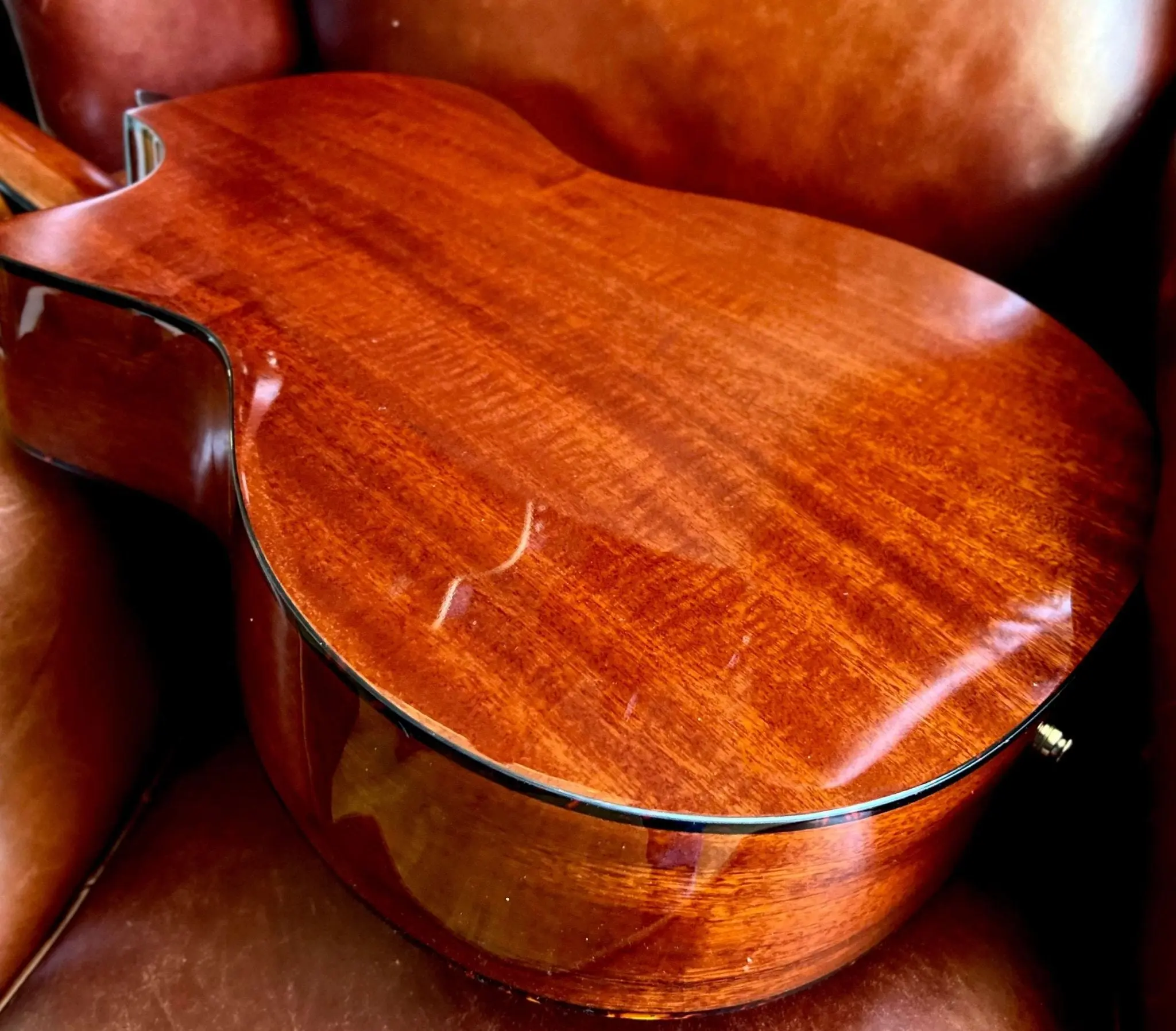 Eastman AC122-2CE-DLX-SB  (Price inc. Custom Pro Setup Package) - Image 5