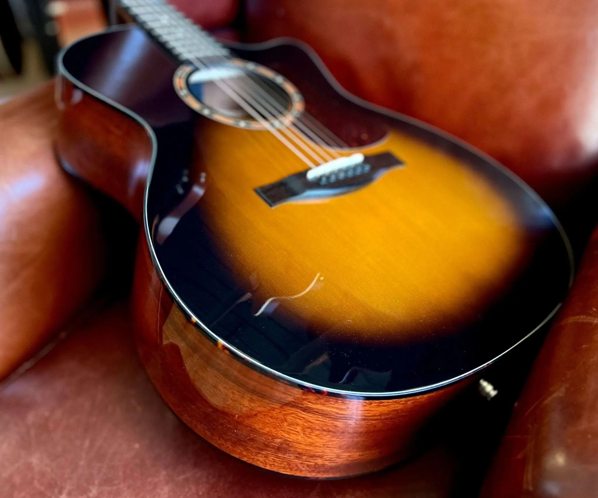 Eastman AC122-2CE-DLX-SB  (Price inc. Custom Pro Setup Package) - Image 6