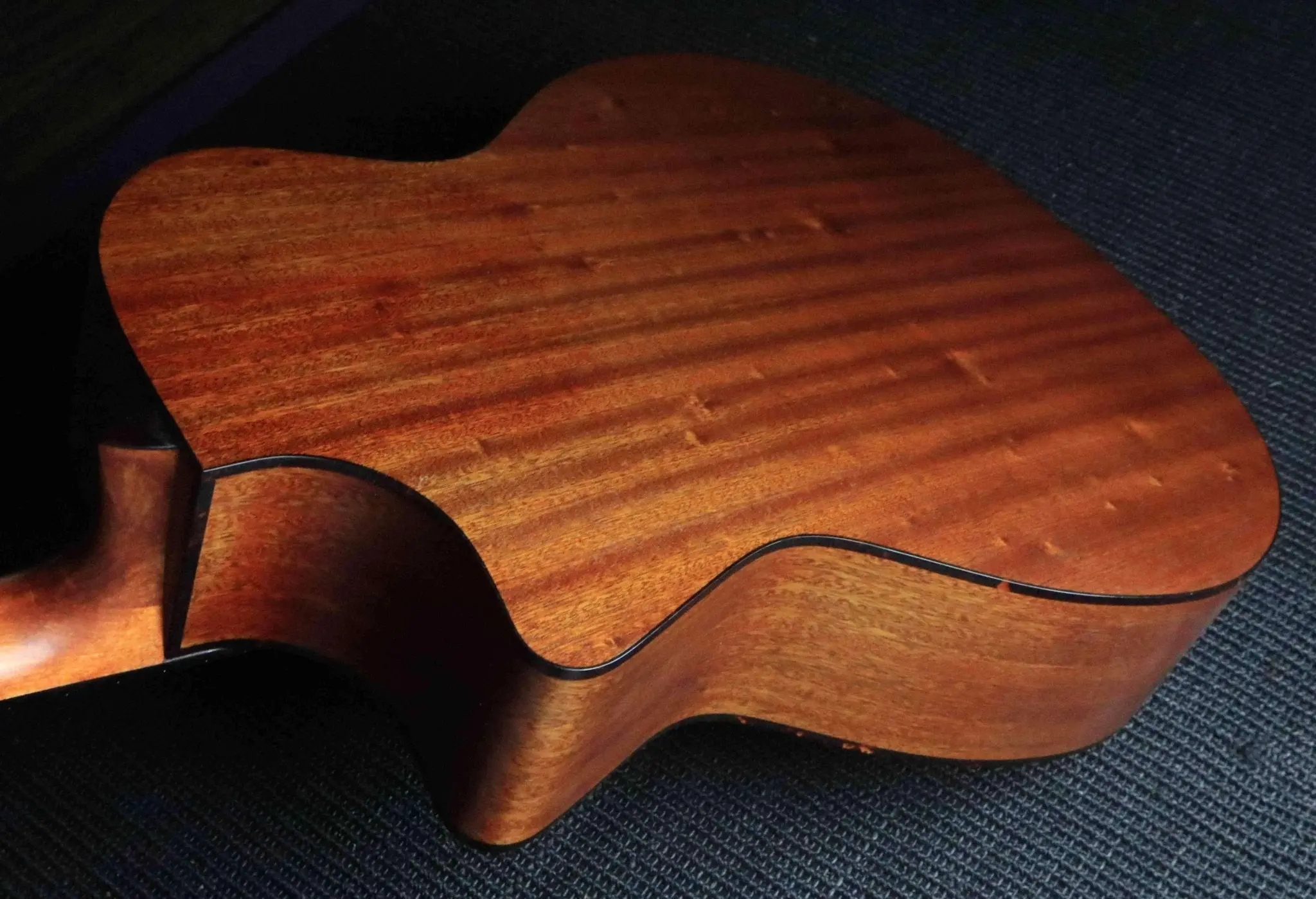Eastman AC122L-1CE Left Handed Electro Acoustic Guitar  (Price inc. Custom Pro Setup Package) - Image 8
