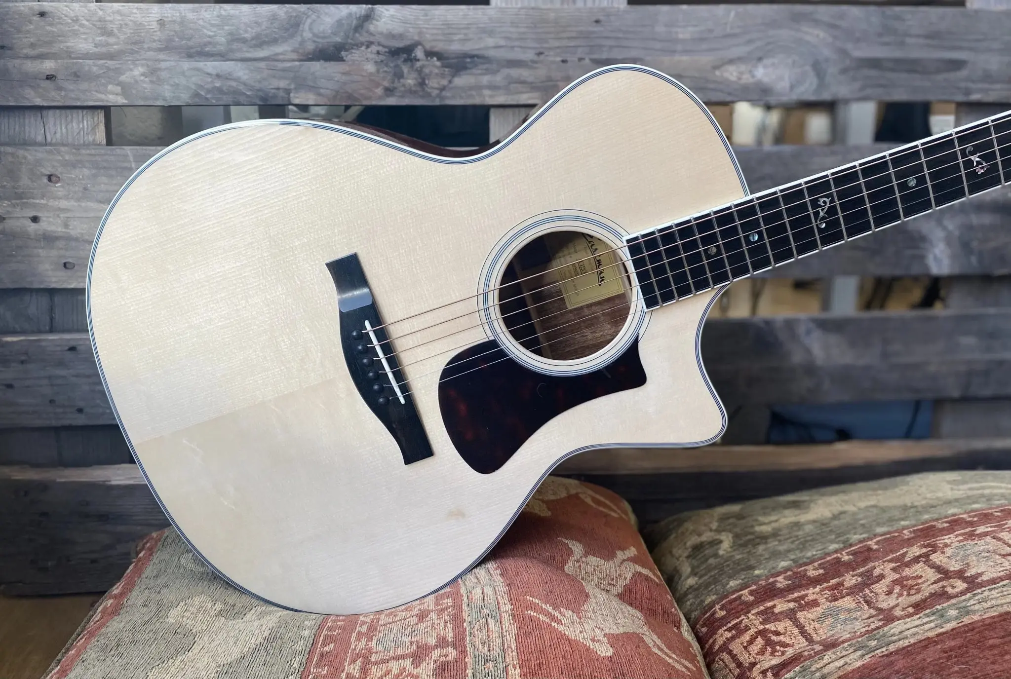 Eastman AC322CE Grand Auditorium Electro Acoustic Guitar  w/ cutaway  (Price inc. Custom Pro Setup Package) - Image 6