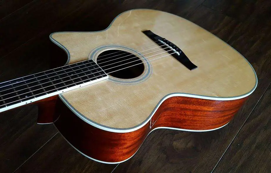 Eastman AC322CE Grand Auditorium Left Handed  (Price inc. Custom Pro Setup Package) - Image 10