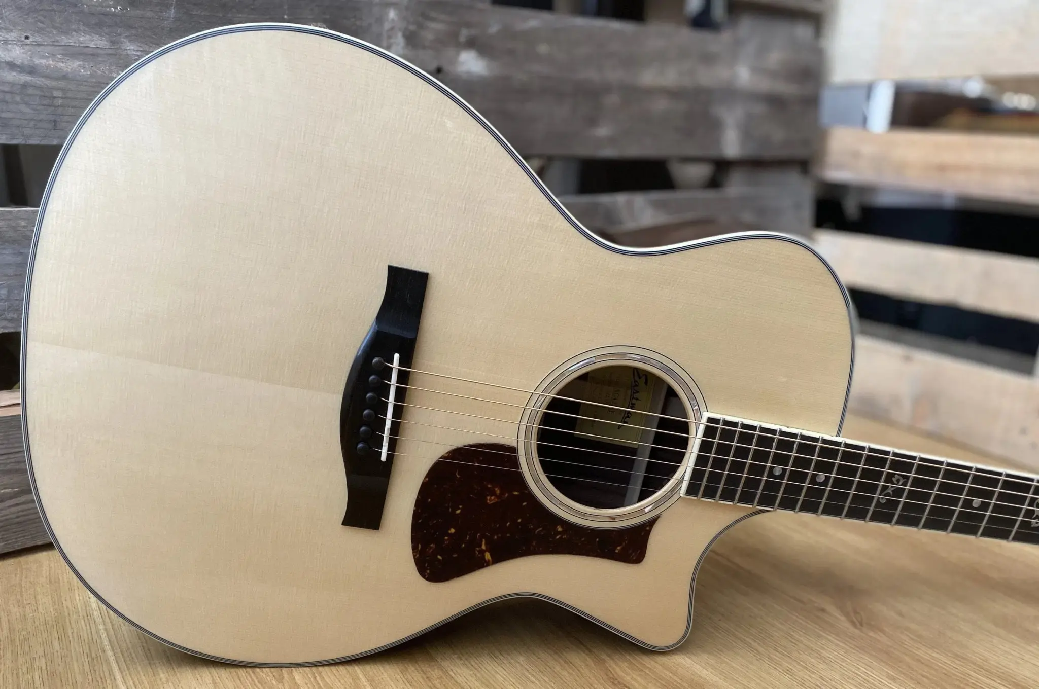 Eastman AC422CE Grand Auditorium Electro Acoustic Guitar w/ cutaway and LR Baggs VTC  (Price inc. Custom Pro Setup Package) - Image 10