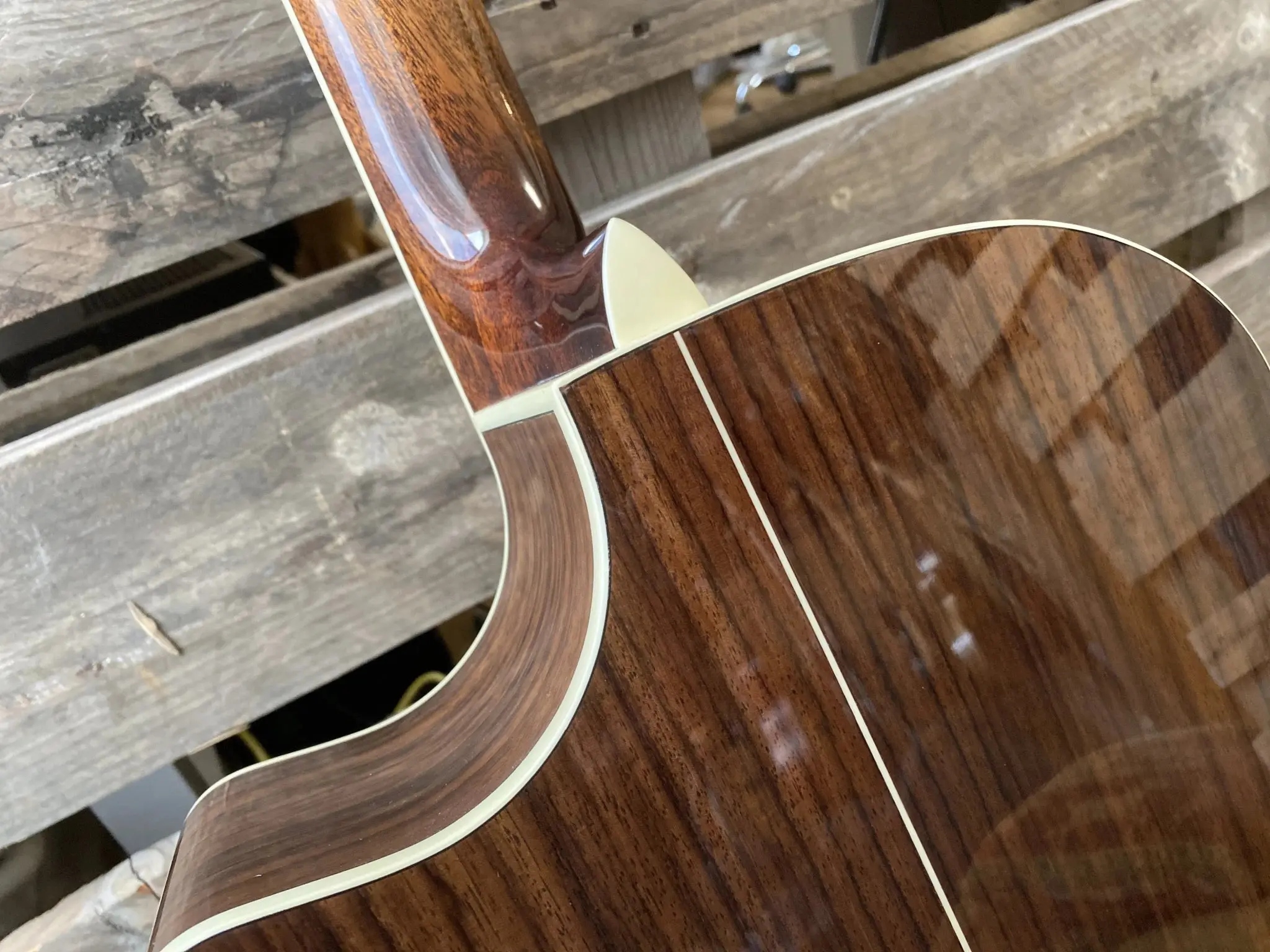 Eastman AC422CE Grand Auditorium Electro Acoustic Guitar w/ cutaway and LR Baggs VTC  (Price inc. Custom Pro Setup Package) - Image 8
