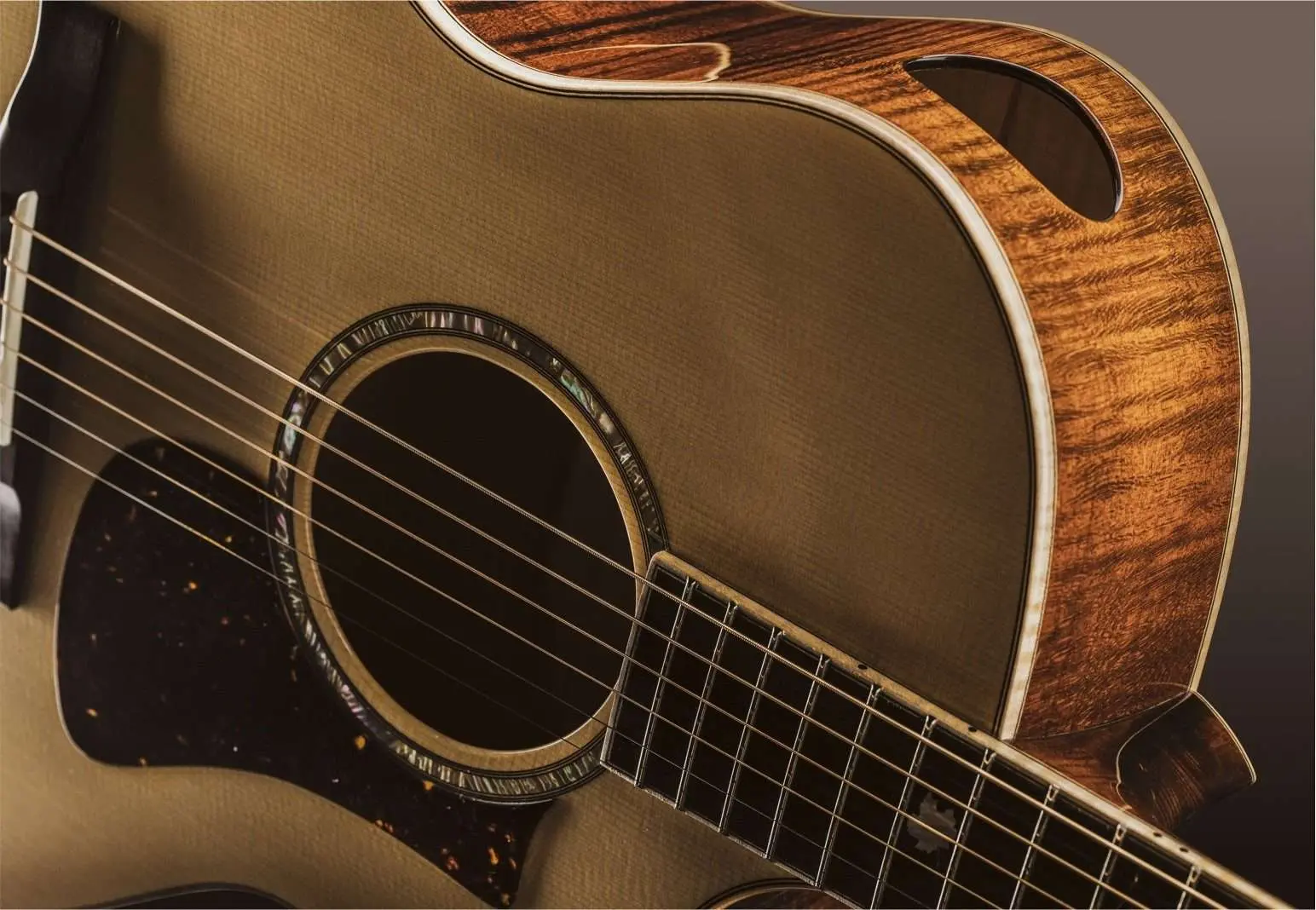 Eastman AC622CE Grand Auditorium w/ cutaway  (Price inc. Custom Pro Setup Package) - Image 18