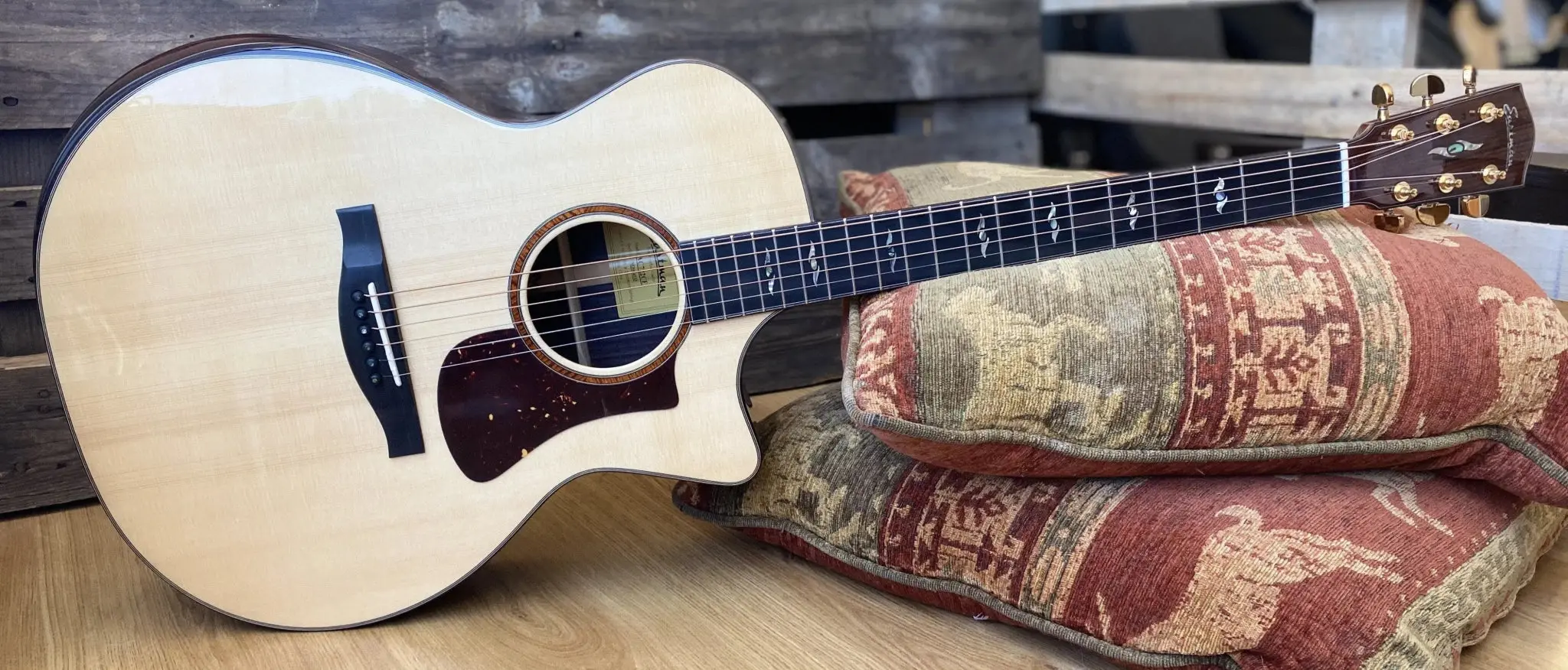 Eastman AC722CE Grand Auditorium w/ cutaway  (Price inc. Custom Pro Setup Package) - Image 7