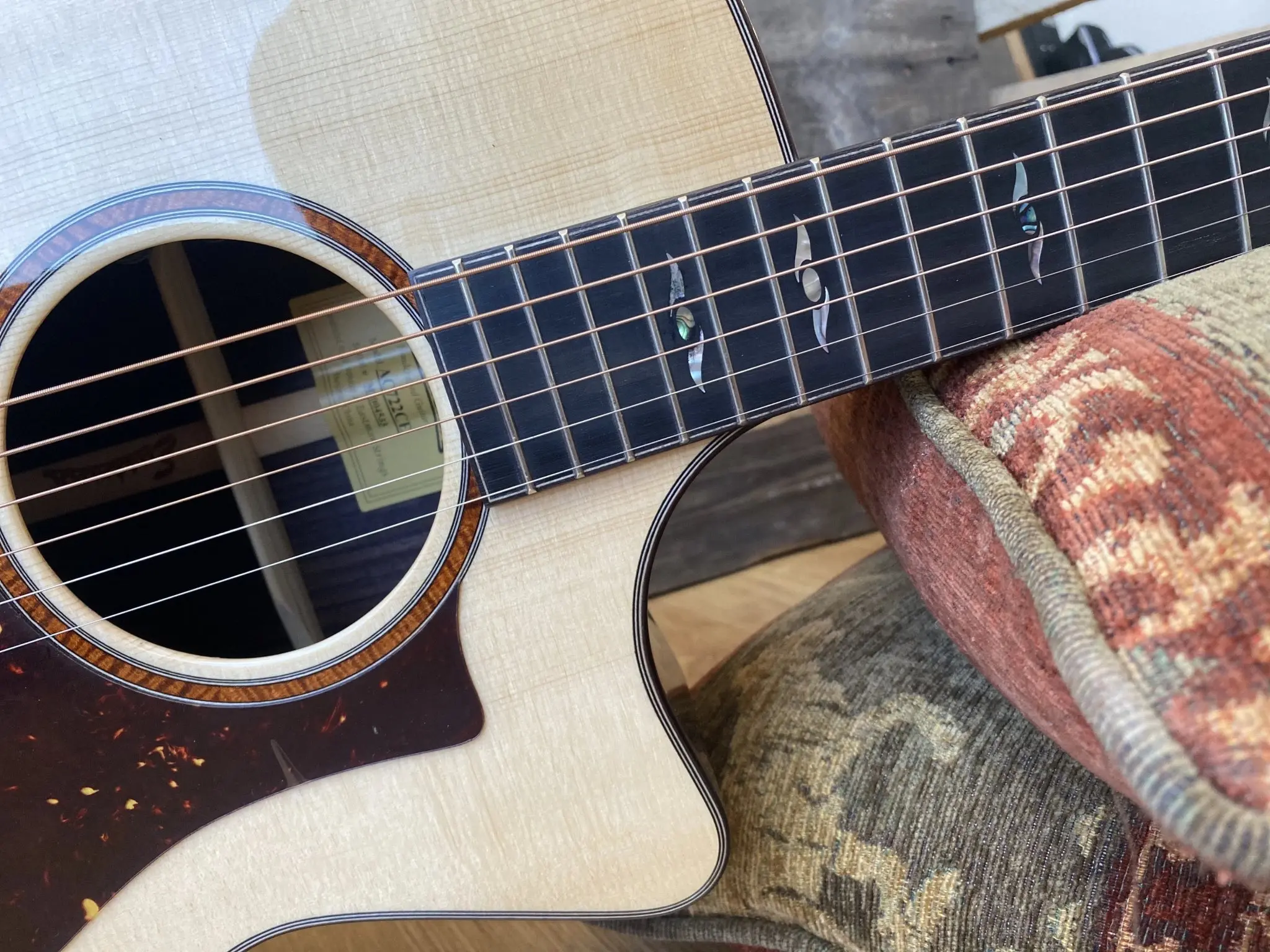 Eastman AC722CE Grand Auditorium w/ cutaway  (Price inc. Custom Pro Setup Package) - Image 8