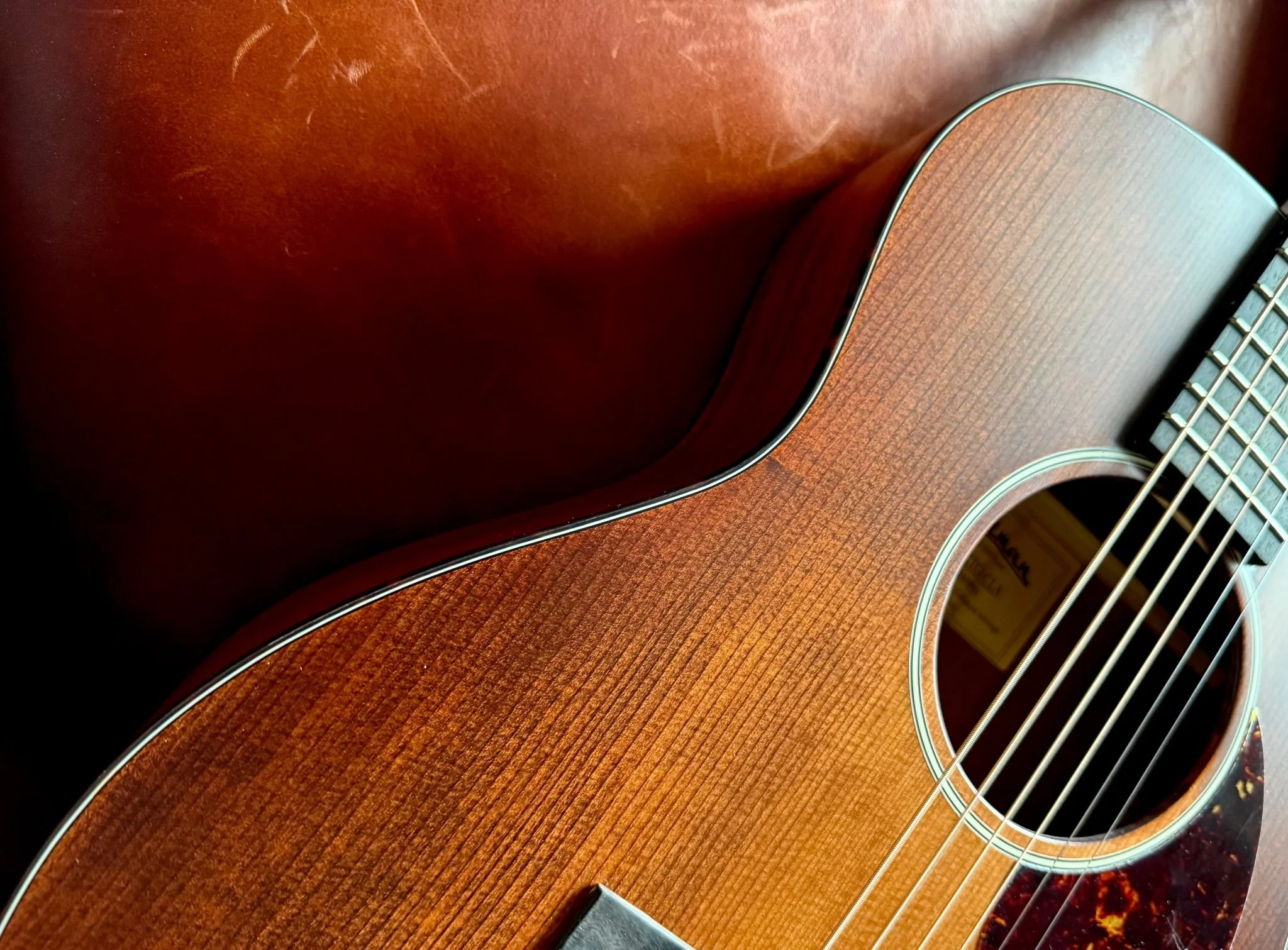 Eastman ACTG-1 (Custom Pro Exclusive) All Solid Acoustic Travel Guitar In Classic Finish - Image 9