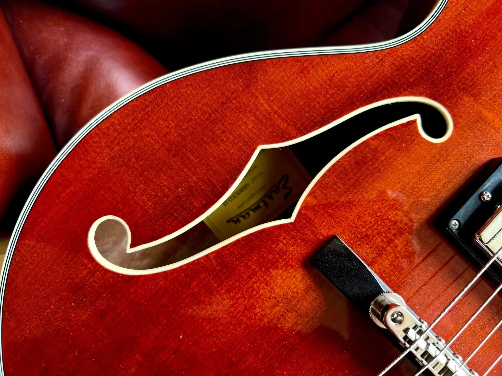 Eastman AR603CED-15 Solid Carved Spruce Top  w' Solid Carved Mahogany Back & Sides  (Price inc. Custom Pro Setup Package) - Image 3