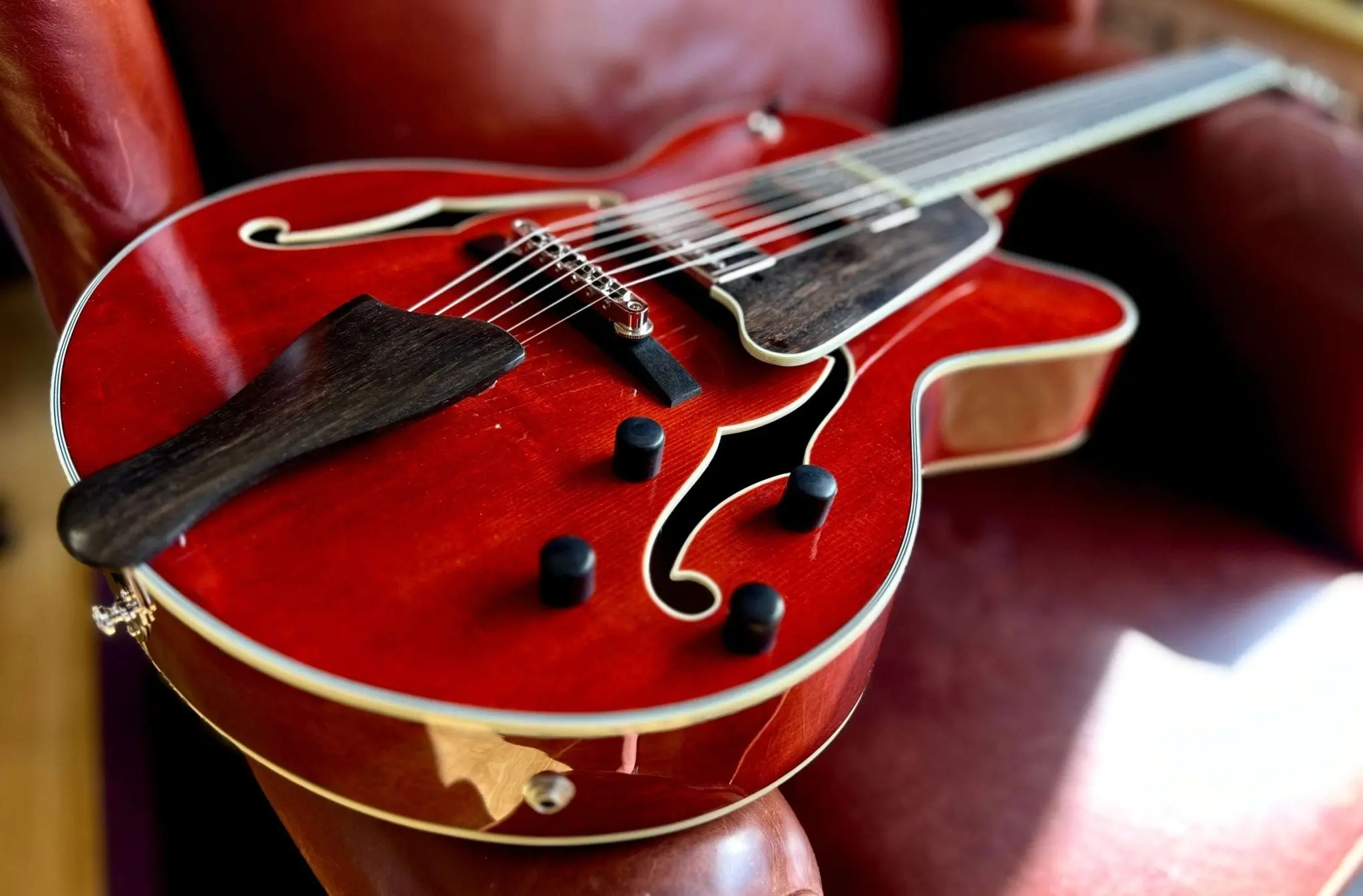 Eastman AR603CED-15 Solid Carved Spruce Top  w' Solid Carved Mahogany Back & Sides  (Price inc. Custom Pro Setup Package) - Image 5