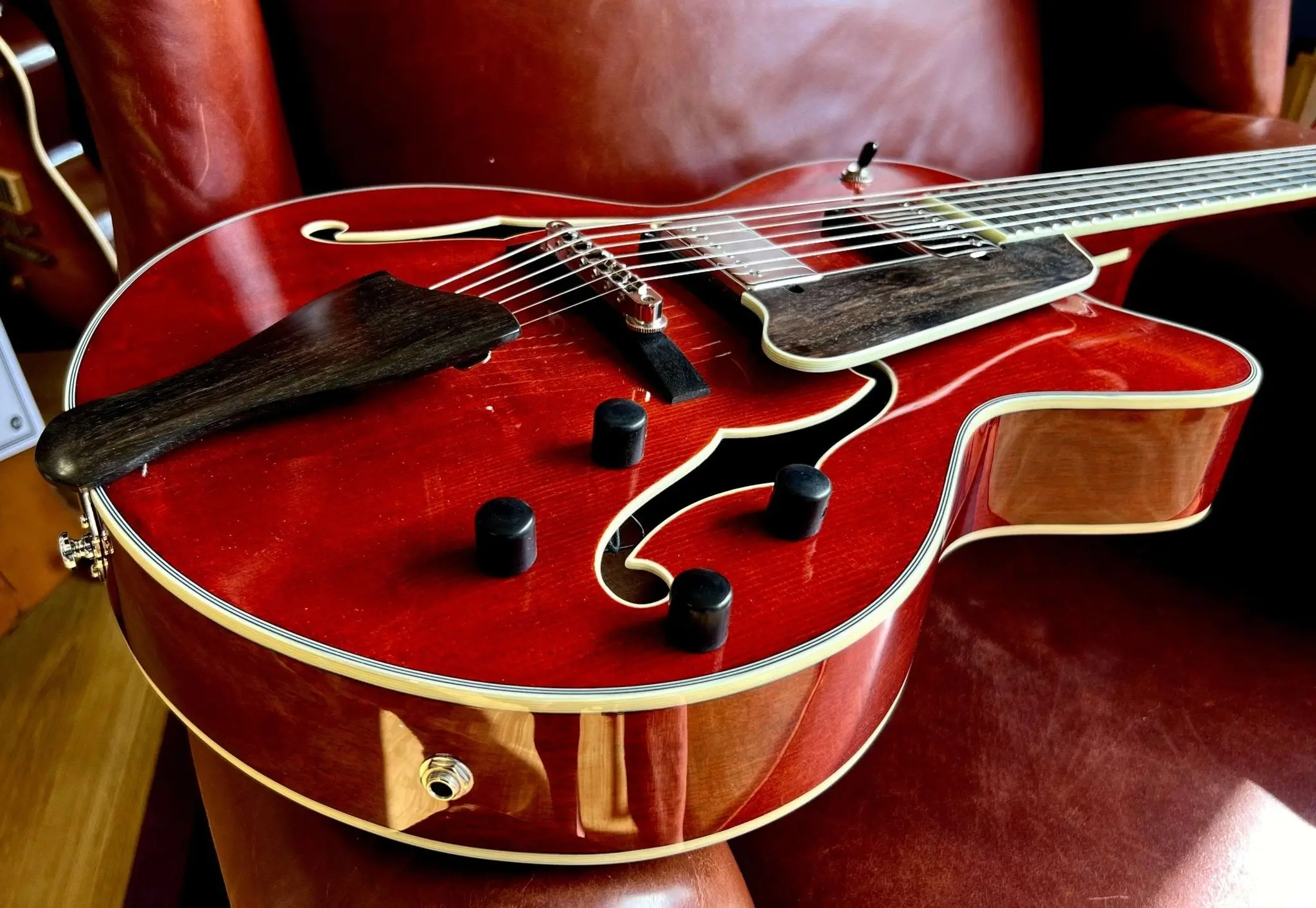 Eastman AR603CED-15 Solid Carved Spruce Top  w' Solid Carved Mahogany Back & Sides  (Price inc. Custom Pro Setup Package) - Image 6