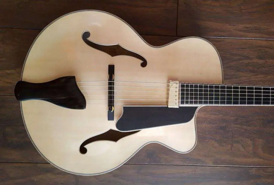 Eastman AR905CE Blonde  (Price inc. Custom Pro Setup Package) - Image 11
