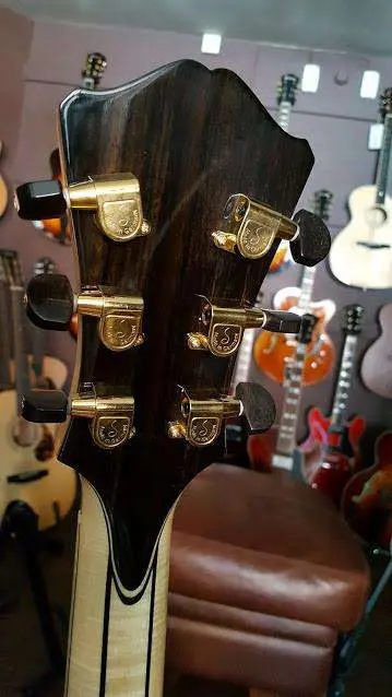 Eastman AR905CE Blonde  (Price inc. Custom Pro Setup Package) - Image 15