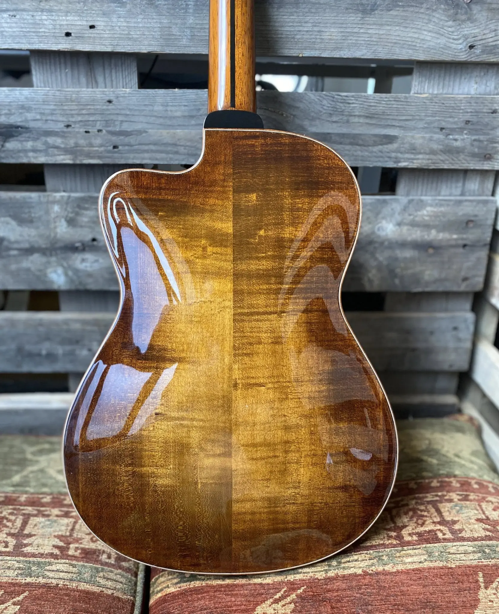 Eastman Cabaret 49mm Nut Nylon Electro Hybrid  (Price inc. Custom Pro Setup Package) - Image 13