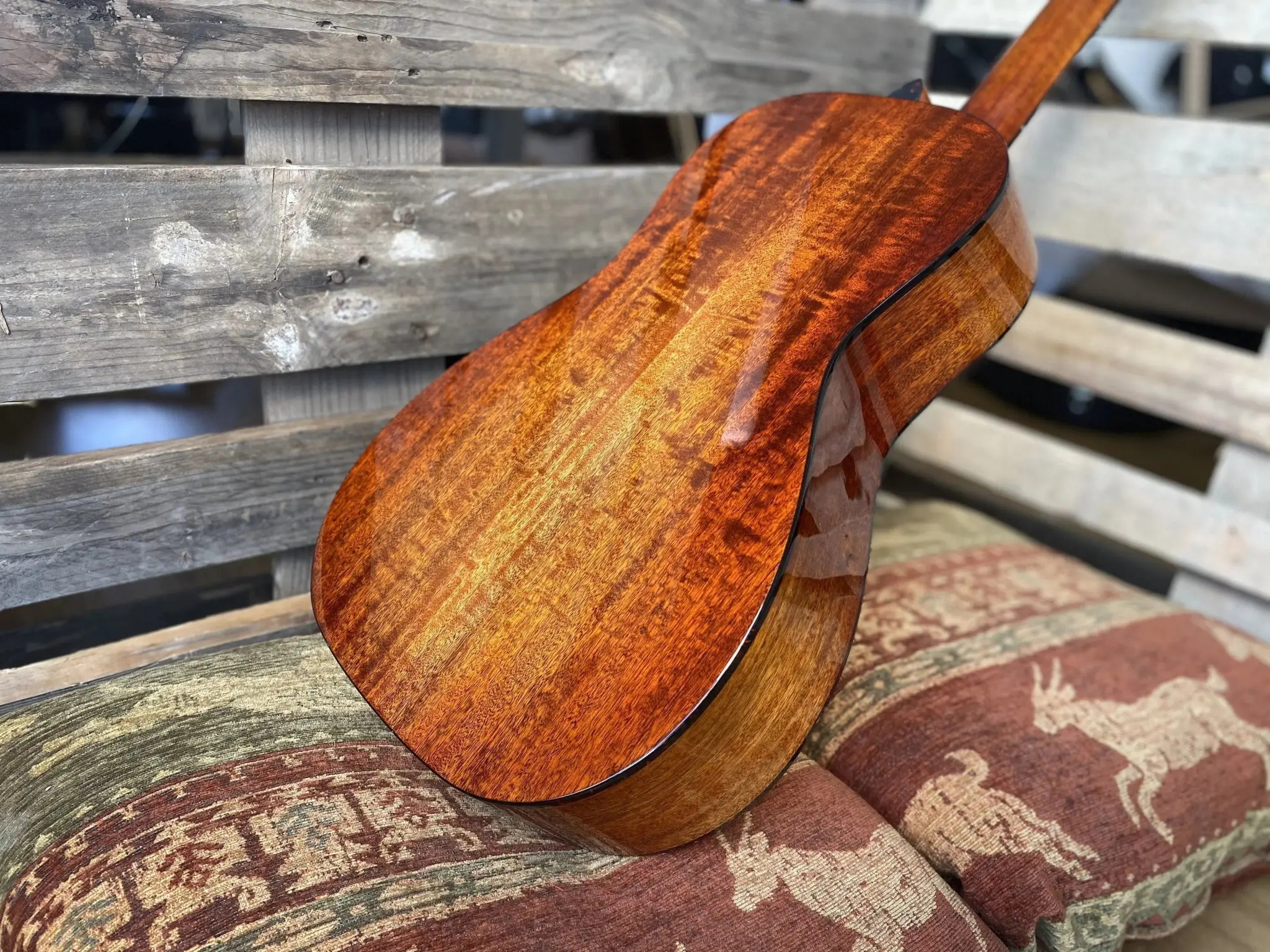 Eastman E10PL Parlour model Left handed  (Price inc. Custom Pro Setup Package) - Image 2