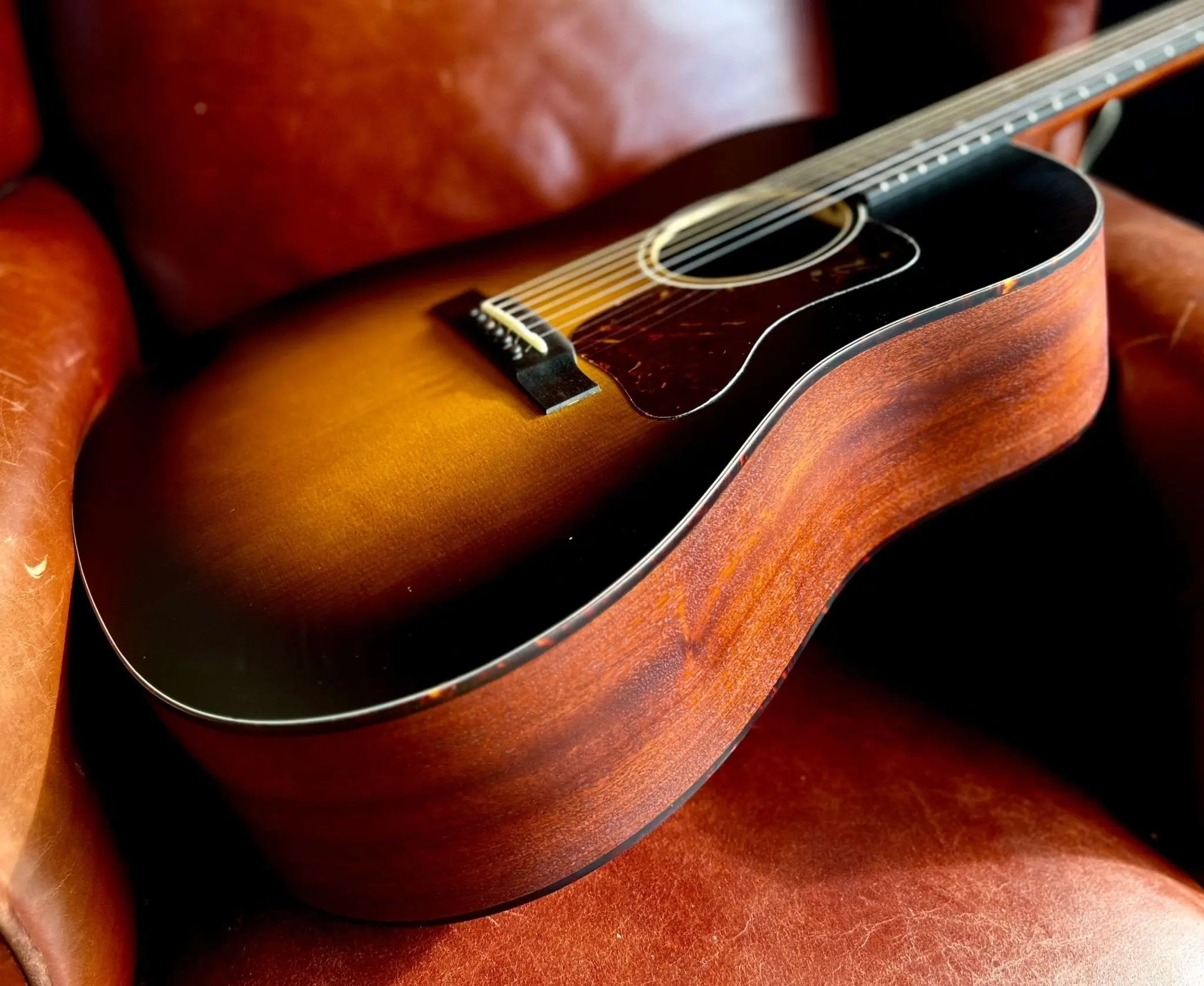 Eastman E1SS-SB, Sunburst, Acoustic Guitar  (Price inc. Custom Pro Setup Package) - Image 15