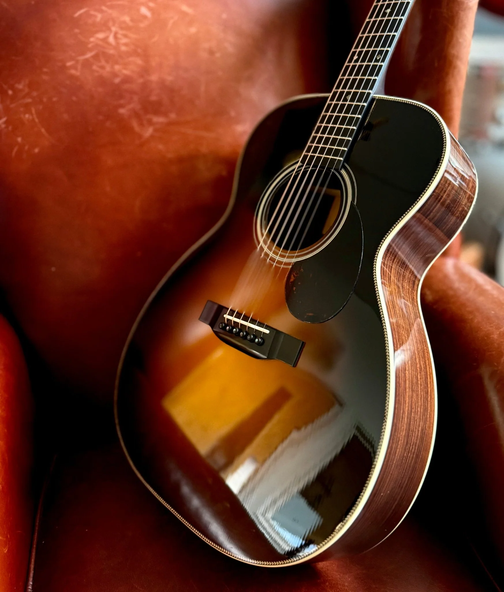 Eastman E20OM-TC-SB Orchestra model  (Price inc. Custom Pro Setup Package) - Image 4