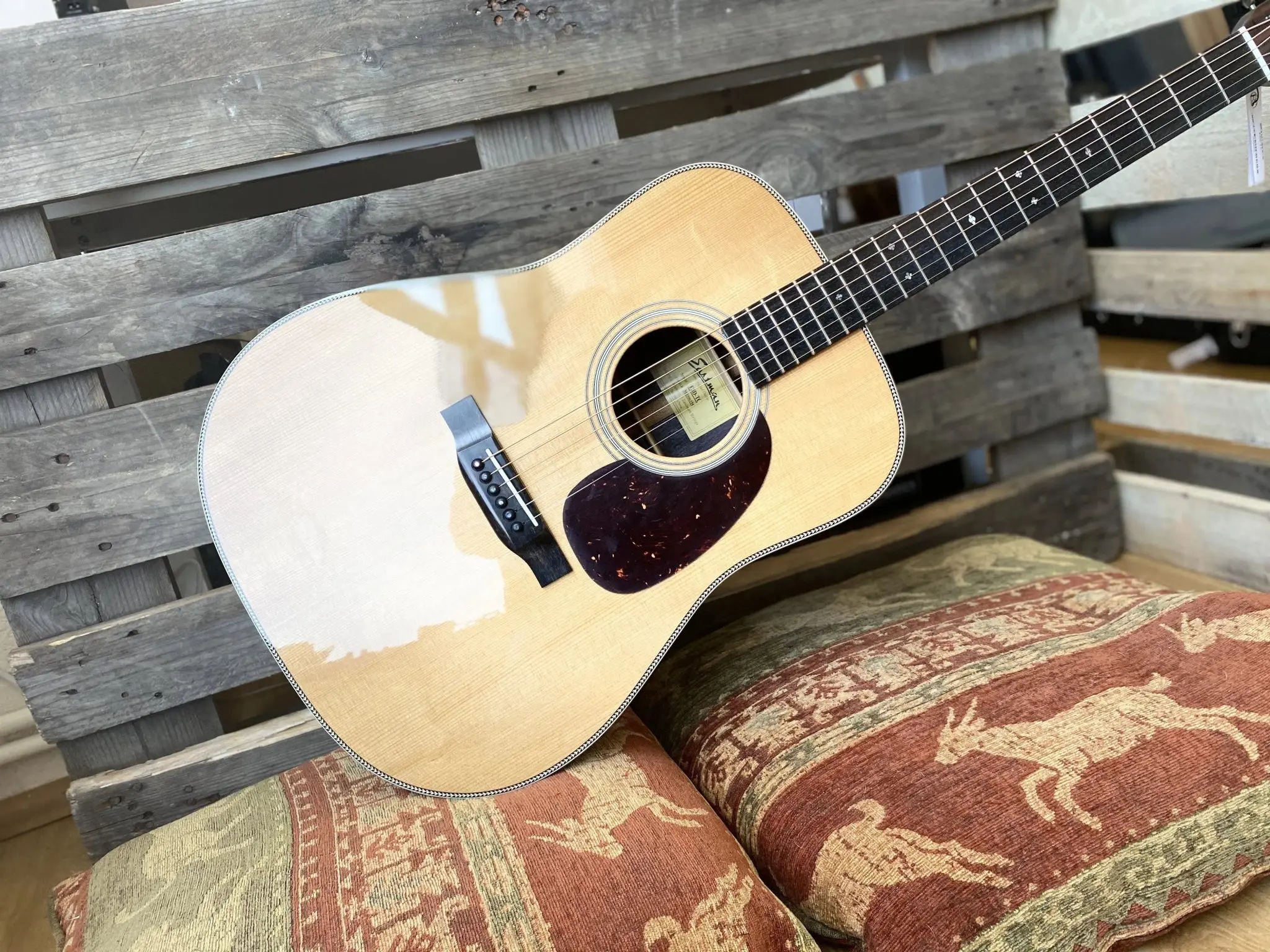 Eastman E8DL-TC Left Handed Acoustic Guitar (Price inc. Custom Pro Setup Package) - Image 5